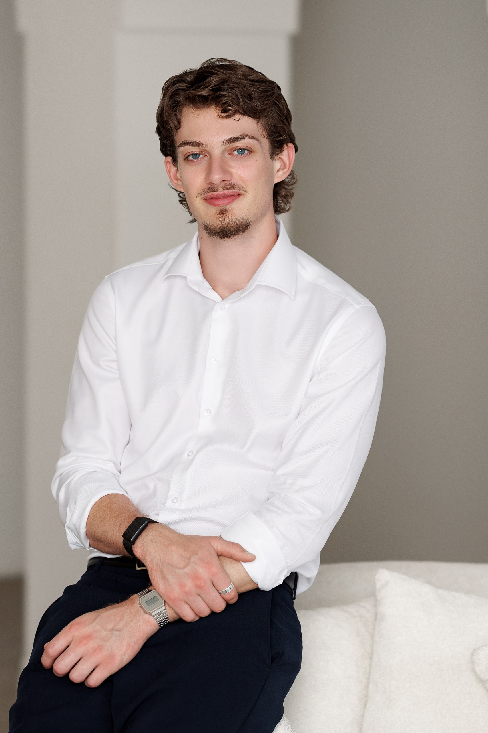 IT Podium Inc. Je suis photographe portraitiste et je réalise des portraits à toutes les étapes de votre vie! Bienvenue dans mon studio à Westmount, Qc