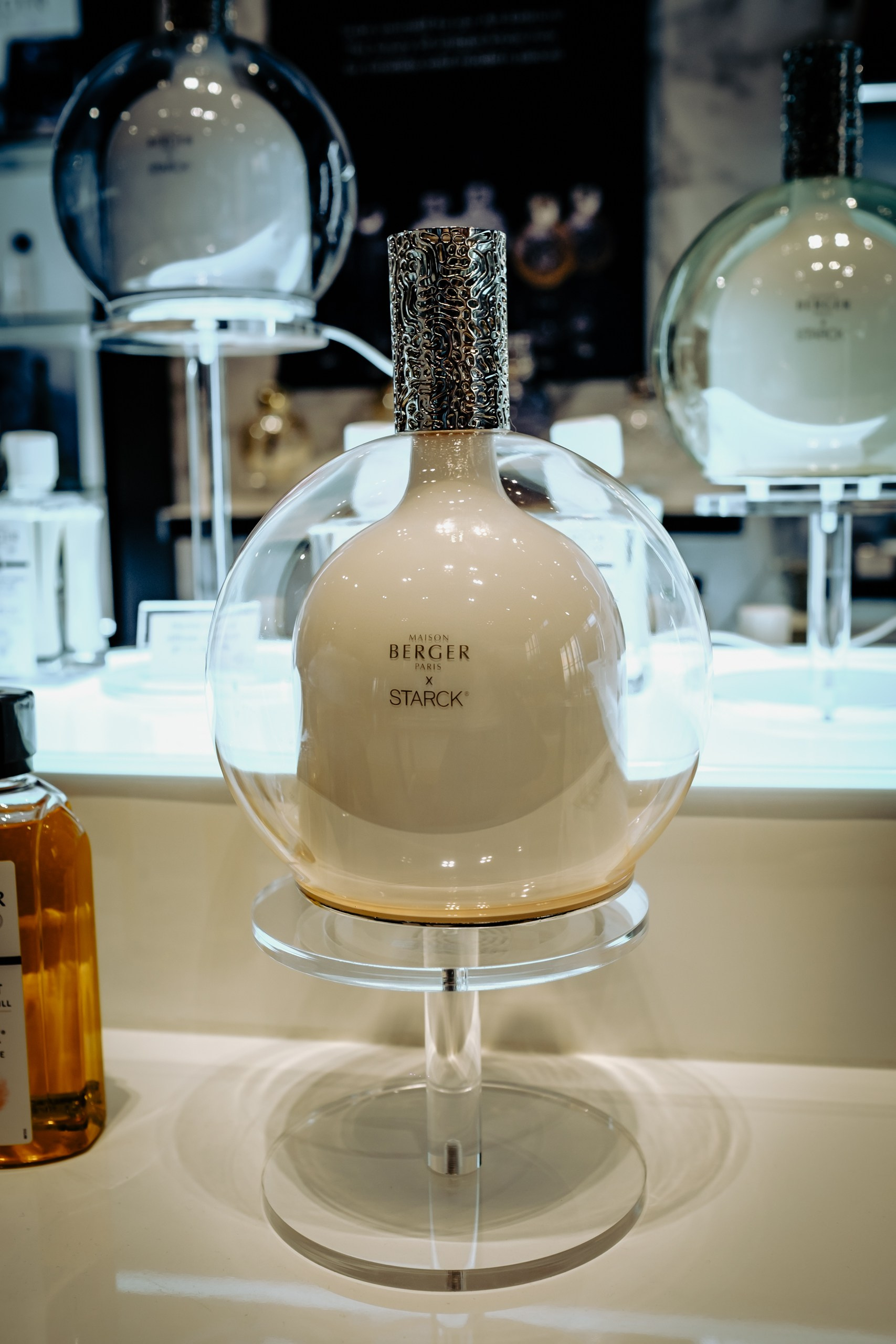 MAISON BERGER, Paris Flagship Store in EMSPHERE, Bangkok. Photographer in Seoul Dobrokvashina Natalya