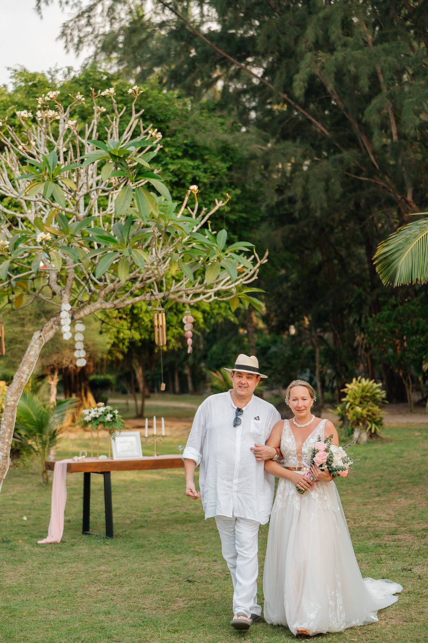 Buddhist + Western. Wedding on Koh Samui, Thailand