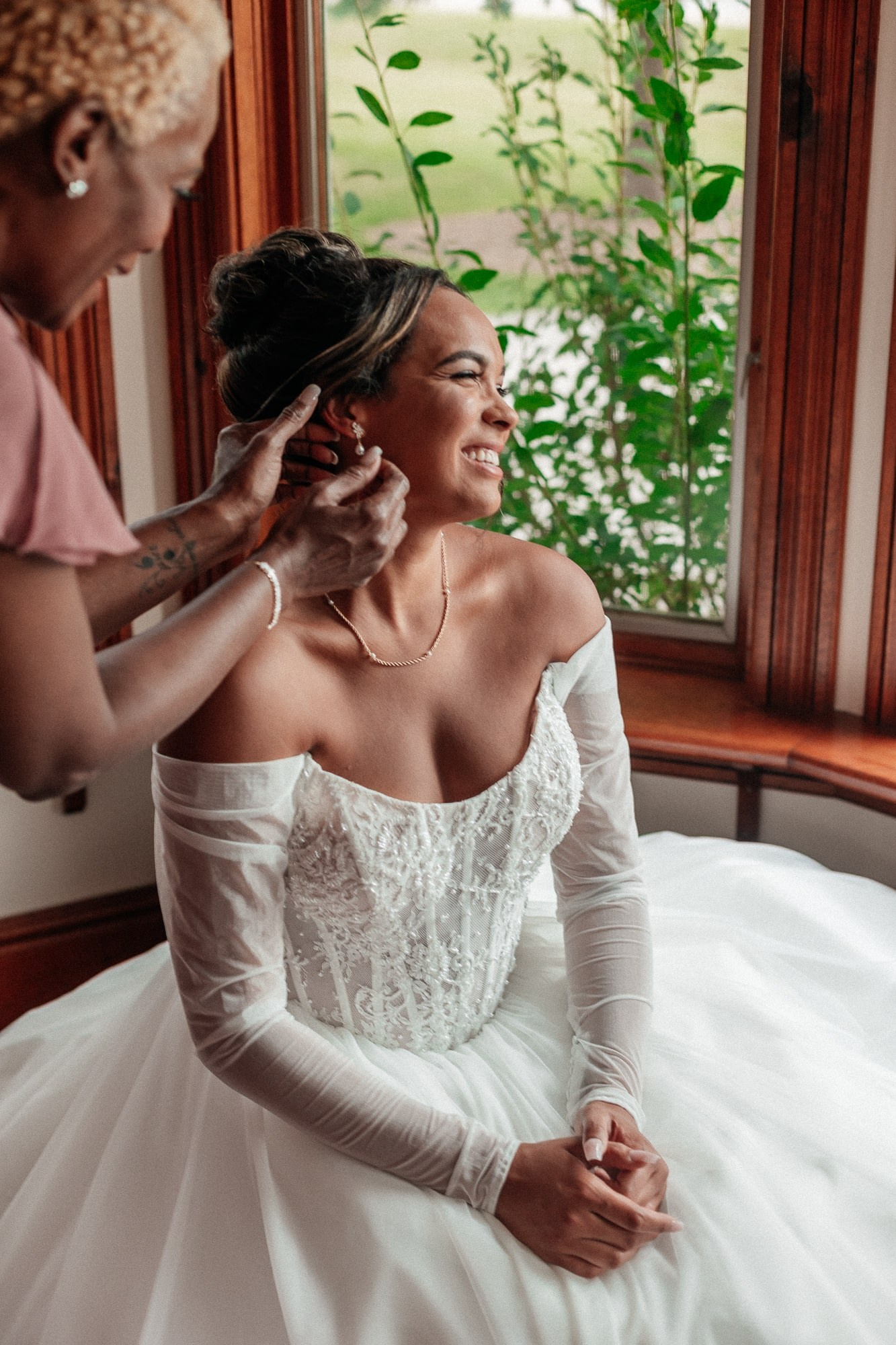 Jessica & Stephen. Storytellers Films — Candid Wedding Videographer & Photographer in Toronto, Ontario and beyond