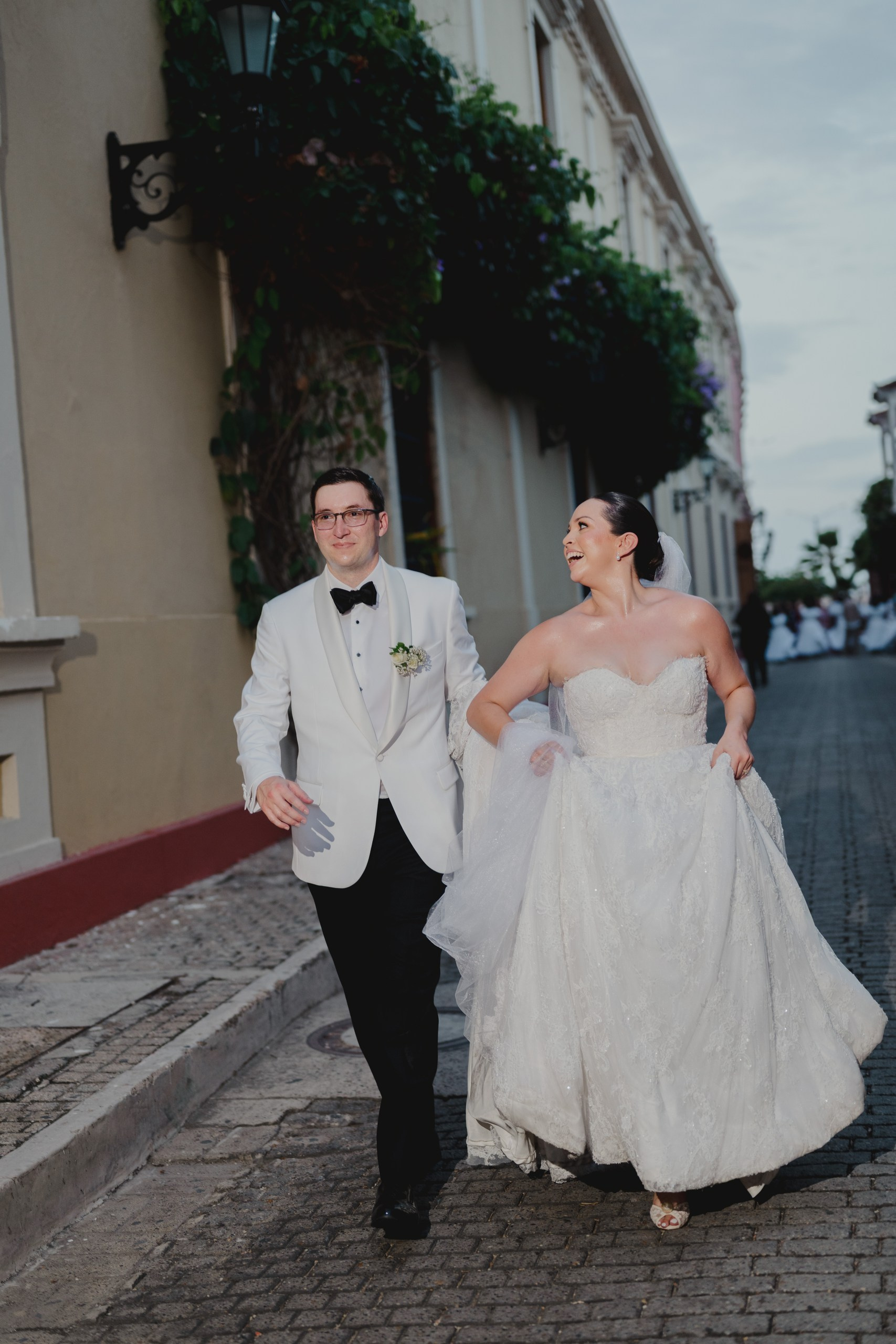 Nicolle&Jonathan. Fotógrafo profesional de Bodas Documental en Barranquilla, Cartagena y Santa Marta | Morada Photography