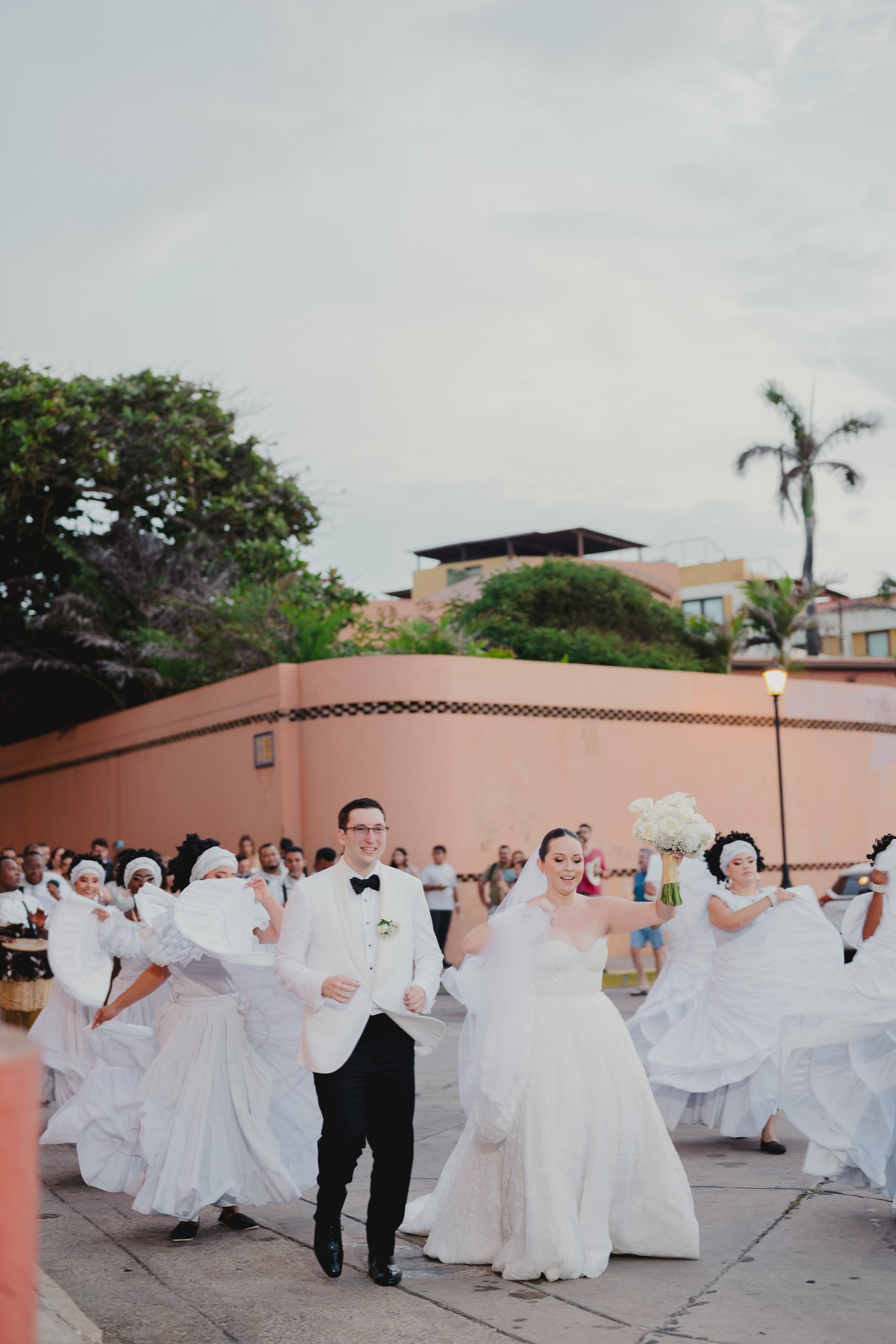 Nicolle&Jonathan. Fotógrafo profesional de Bodas Documental en Barranquilla, Cartagena y Santa Marta | Morada Photography