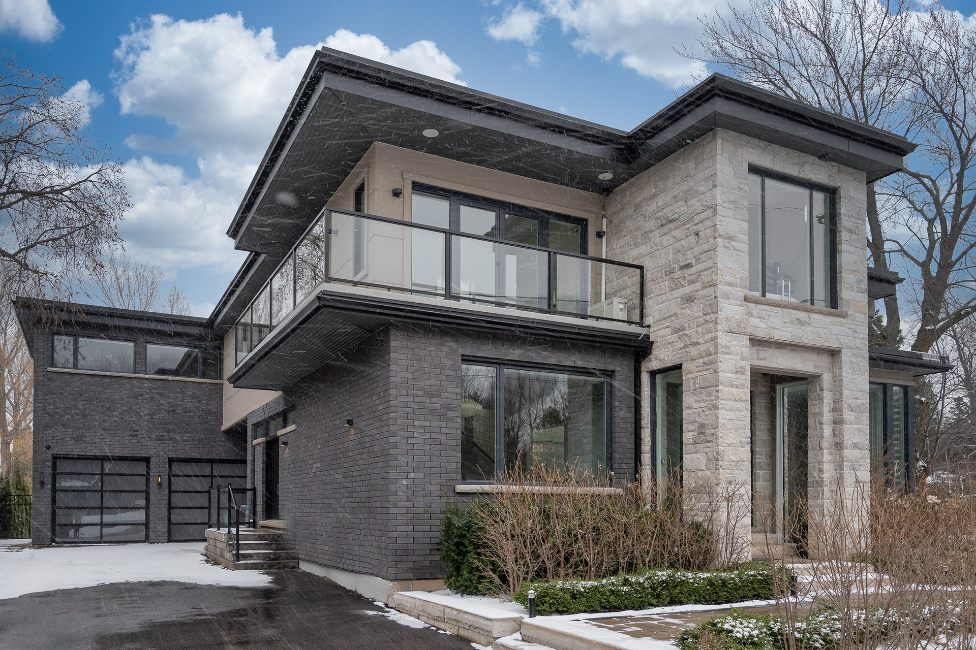 Real Estate Content Creation for Realtors and Homeowners. Photographer | Toronto (GTA)
