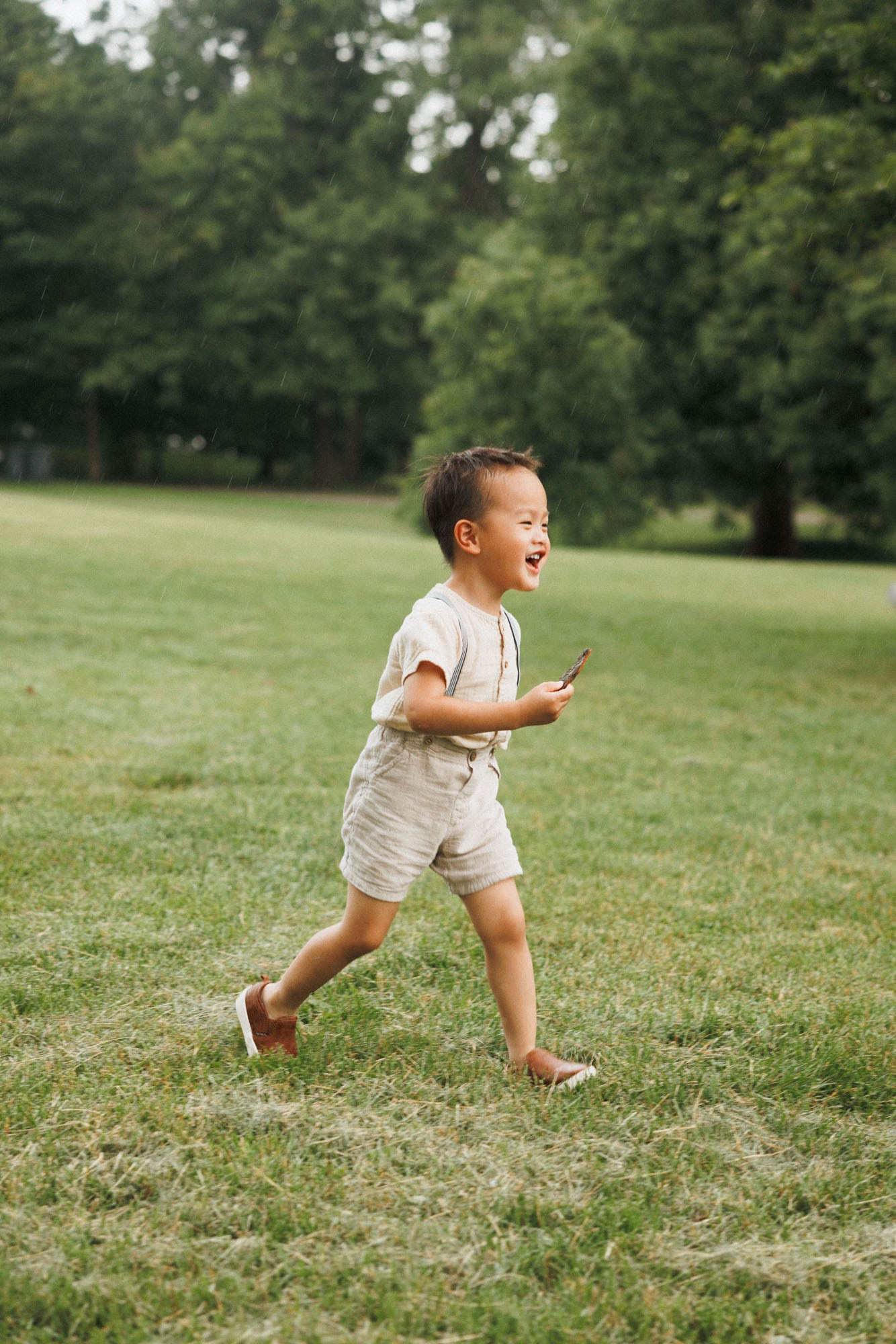 Montreal, rain and all. Montreal Family & Newborn Photographer | Anna Gabitova