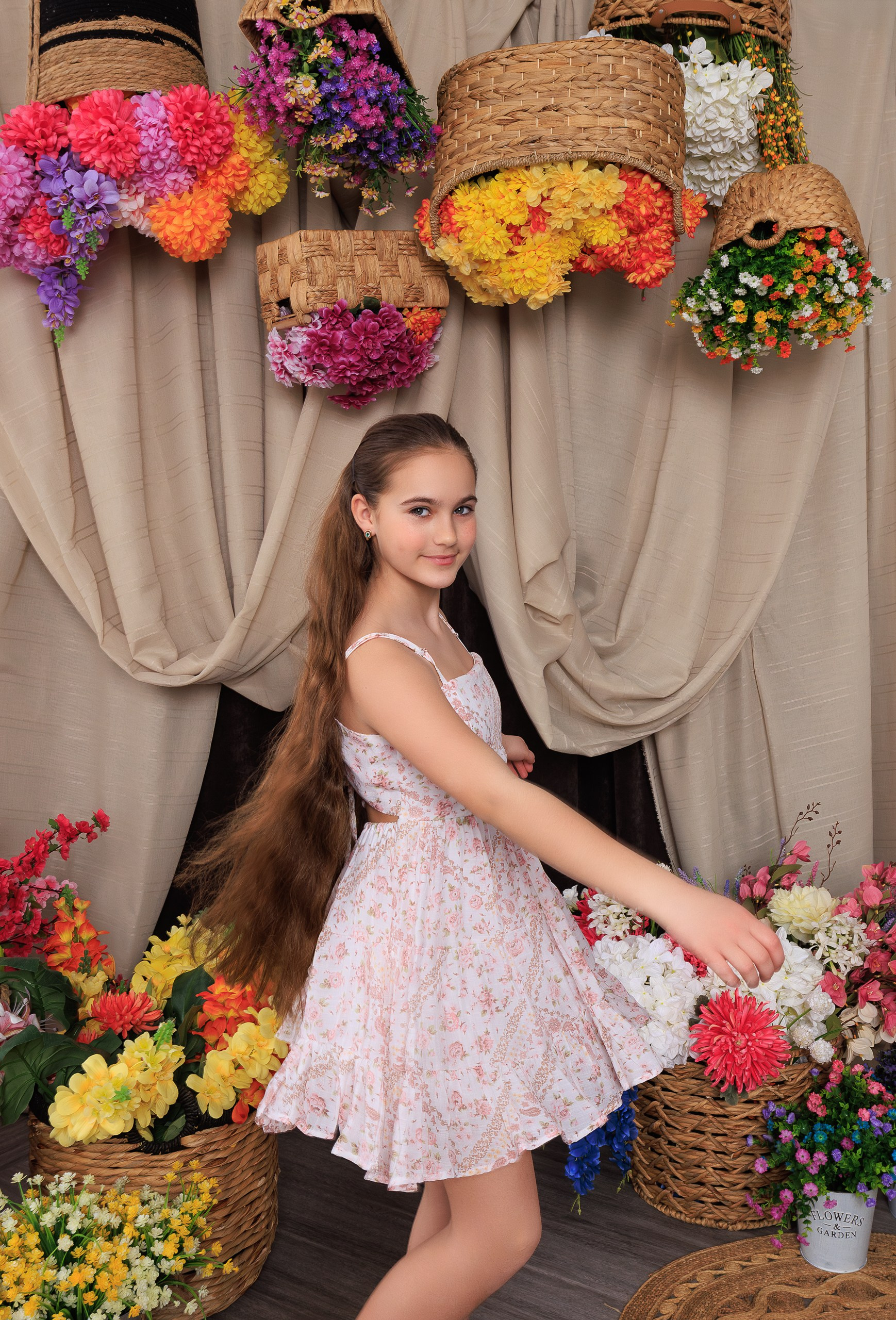 “Growing with Love” — Iryna’s family. Je suis photographe portraitiste et je réalise des portraits à toutes les étapes de votre vie! Bienvenue dans mon studio à Westmount, Qc