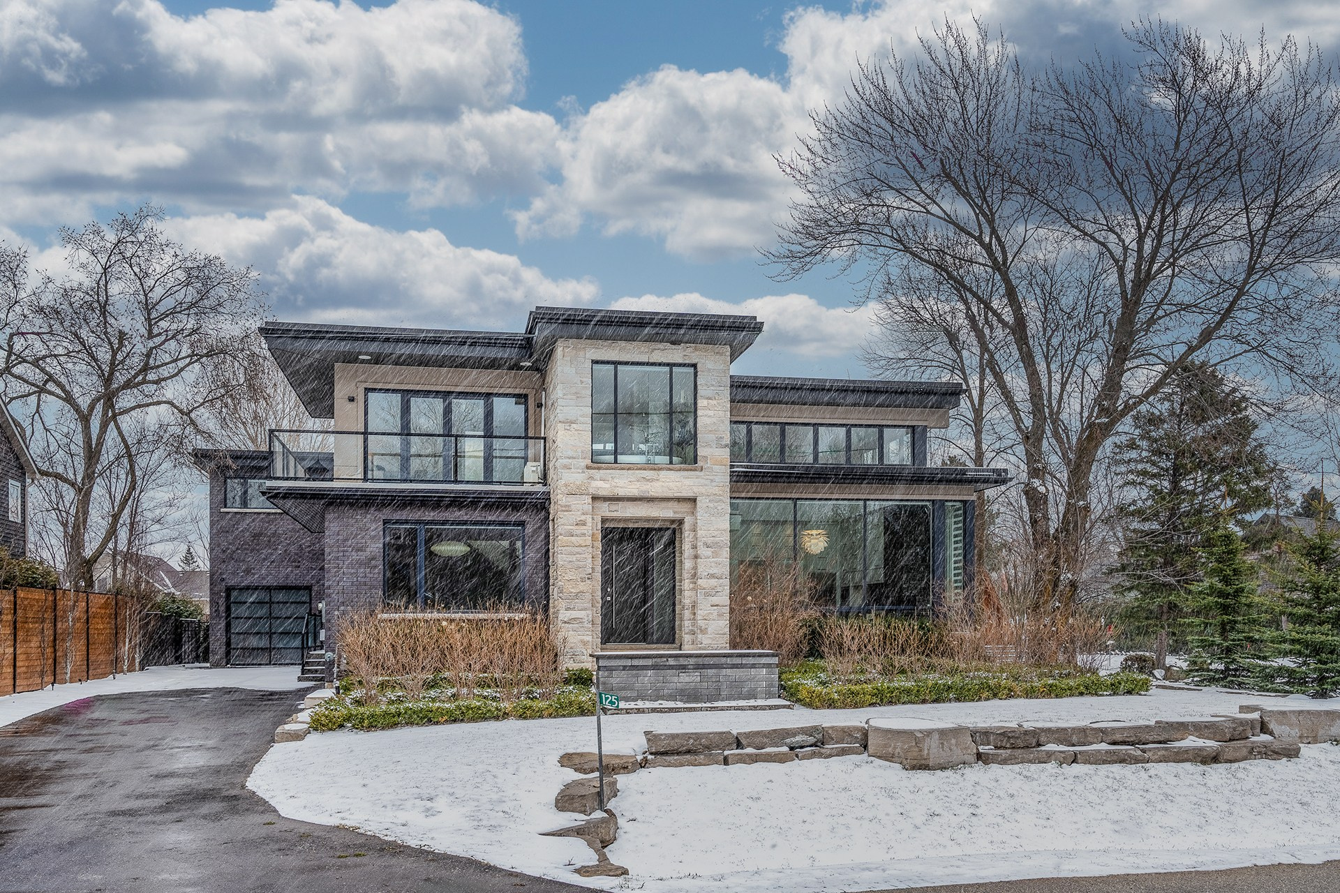 Real Estate Content Creation for Realtors and Homeowners. Photographer | Toronto (GTA)