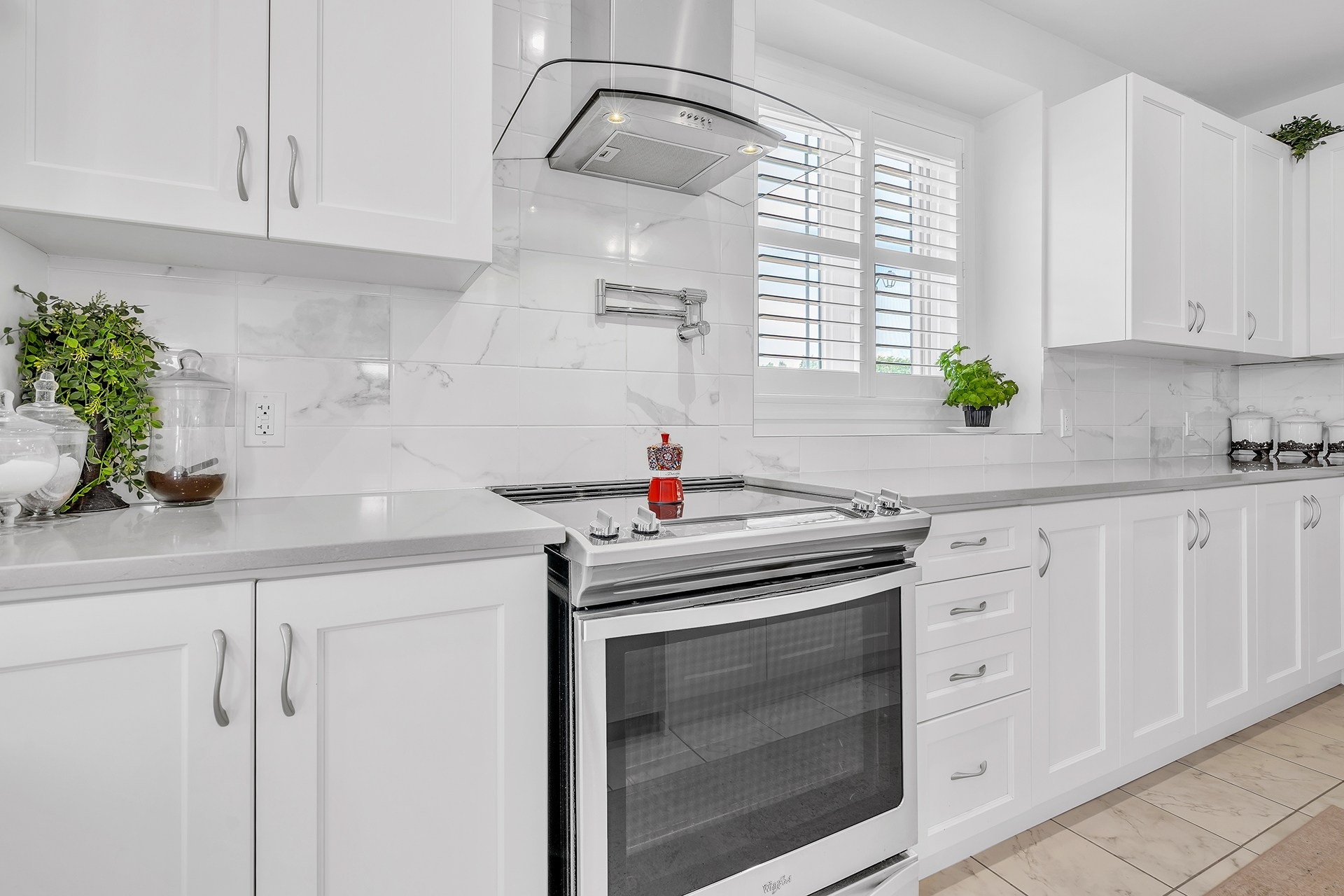 Real Estate Content Creation for Realtors and Homeowners. Photographer | Toronto (GTA)