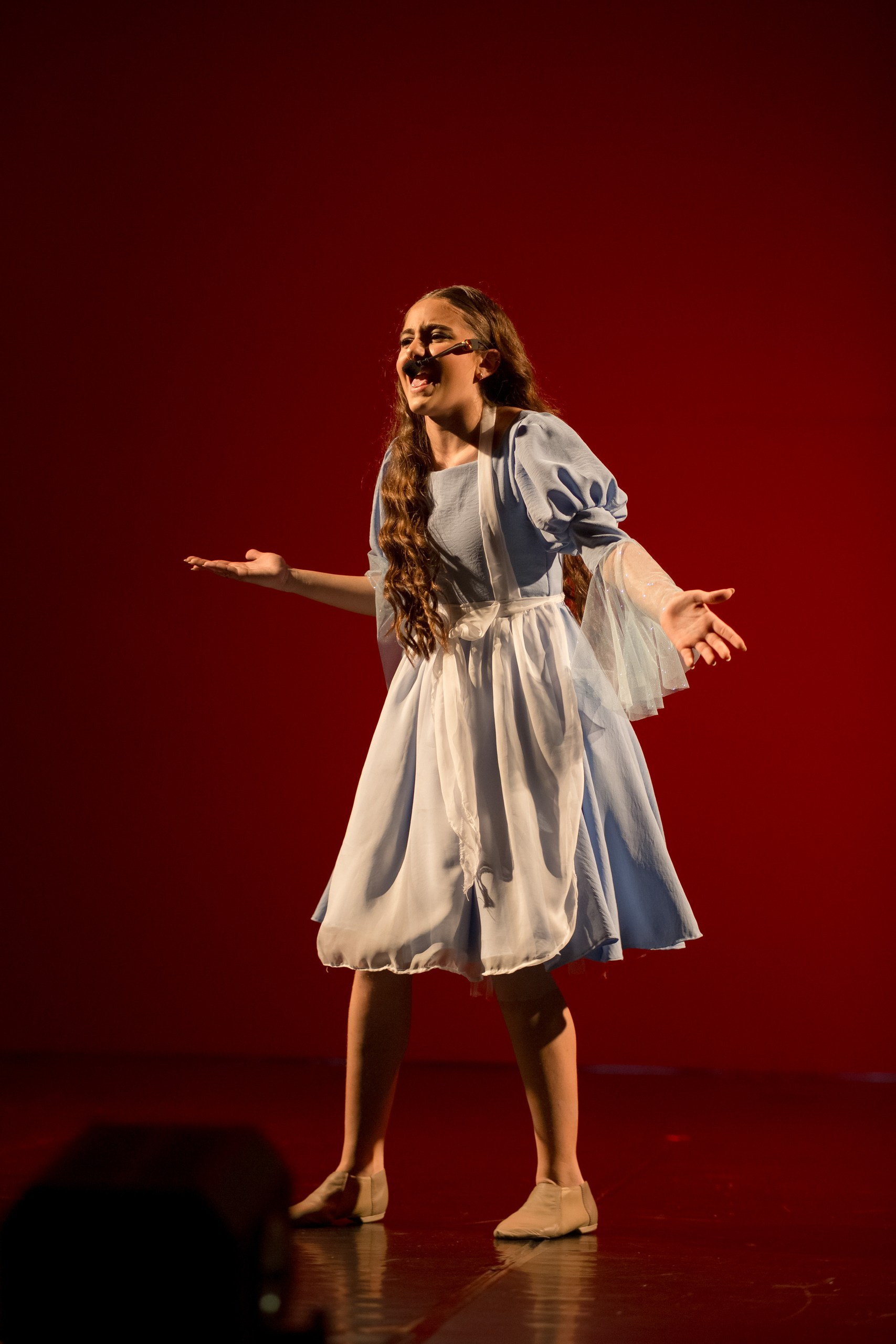 Fotografia de Espetáculo Teatral Alice no País das Maravilhas do grupo de dança Recriarte