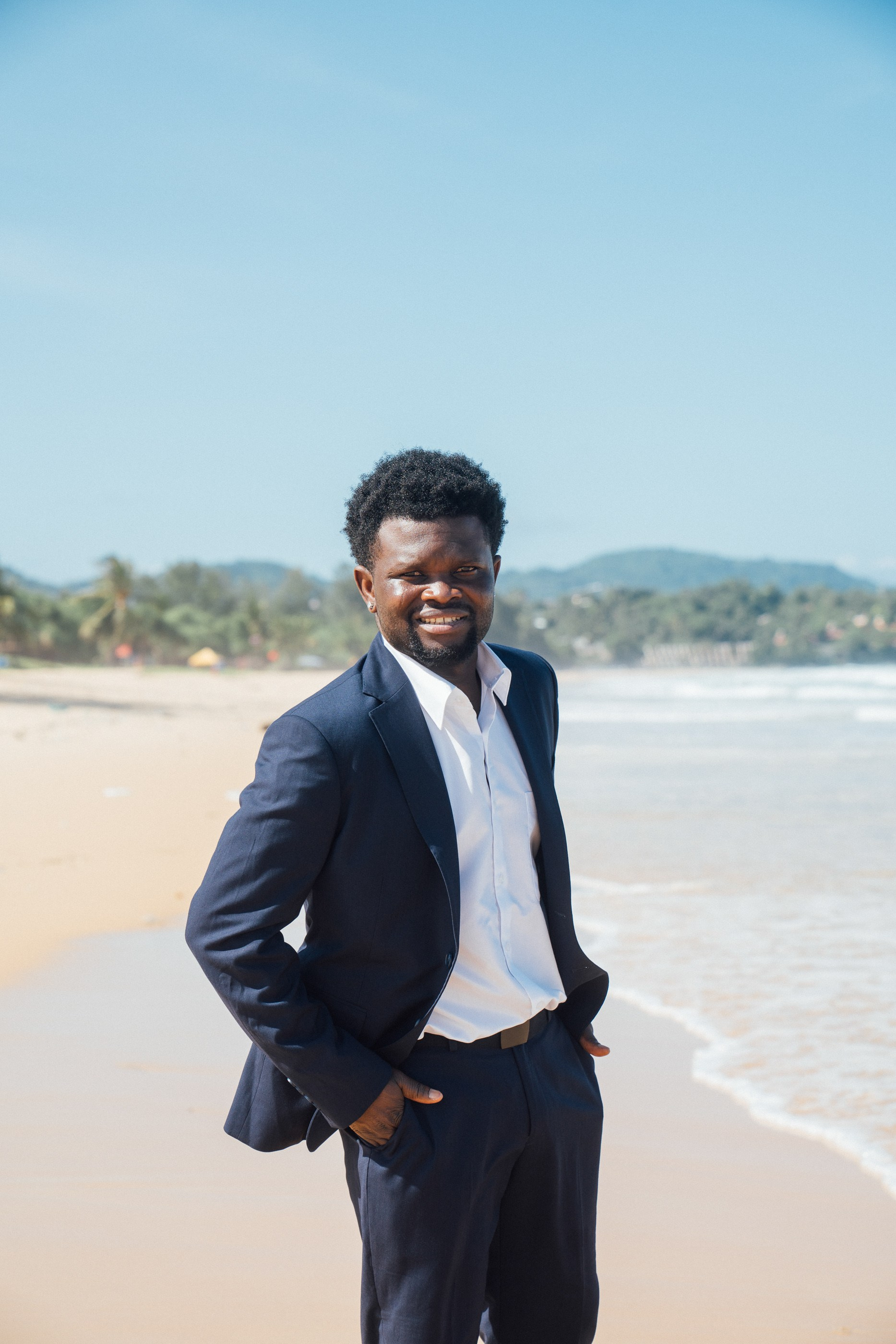 Professional portrait photography in Phuket showcasing a sophisticated editorial look by the ocean