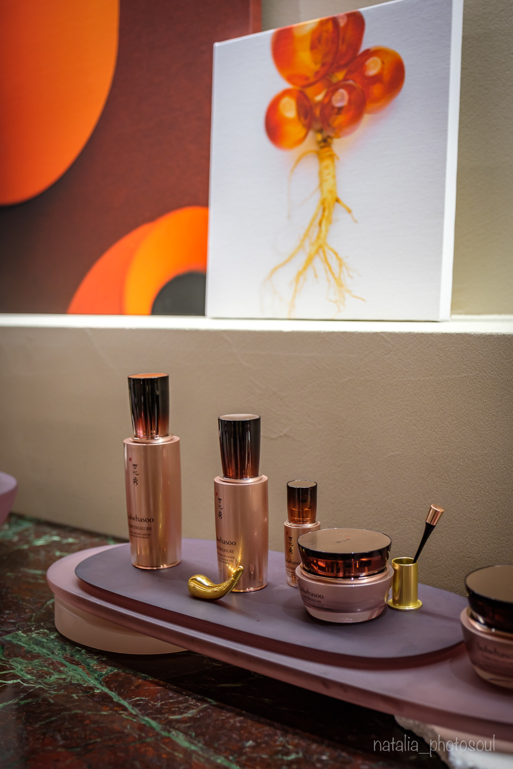 SULWHASOO: warm shades of autumn, graceful lines. Photographer in Seoul Dobrokvashina Natalya