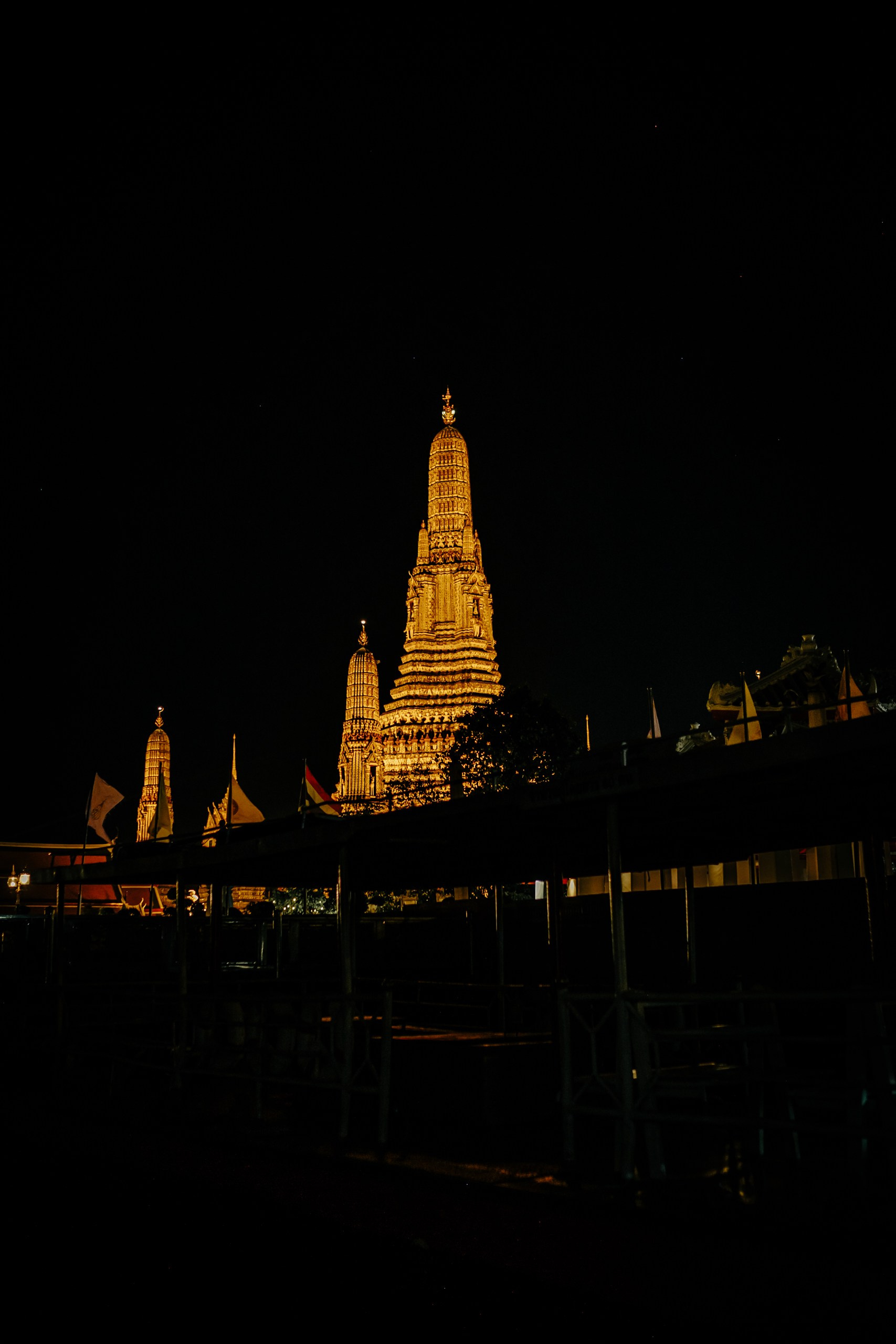 Wat Arun, Bangkok. Photographer in Seoul Dobrokvashina Natalya