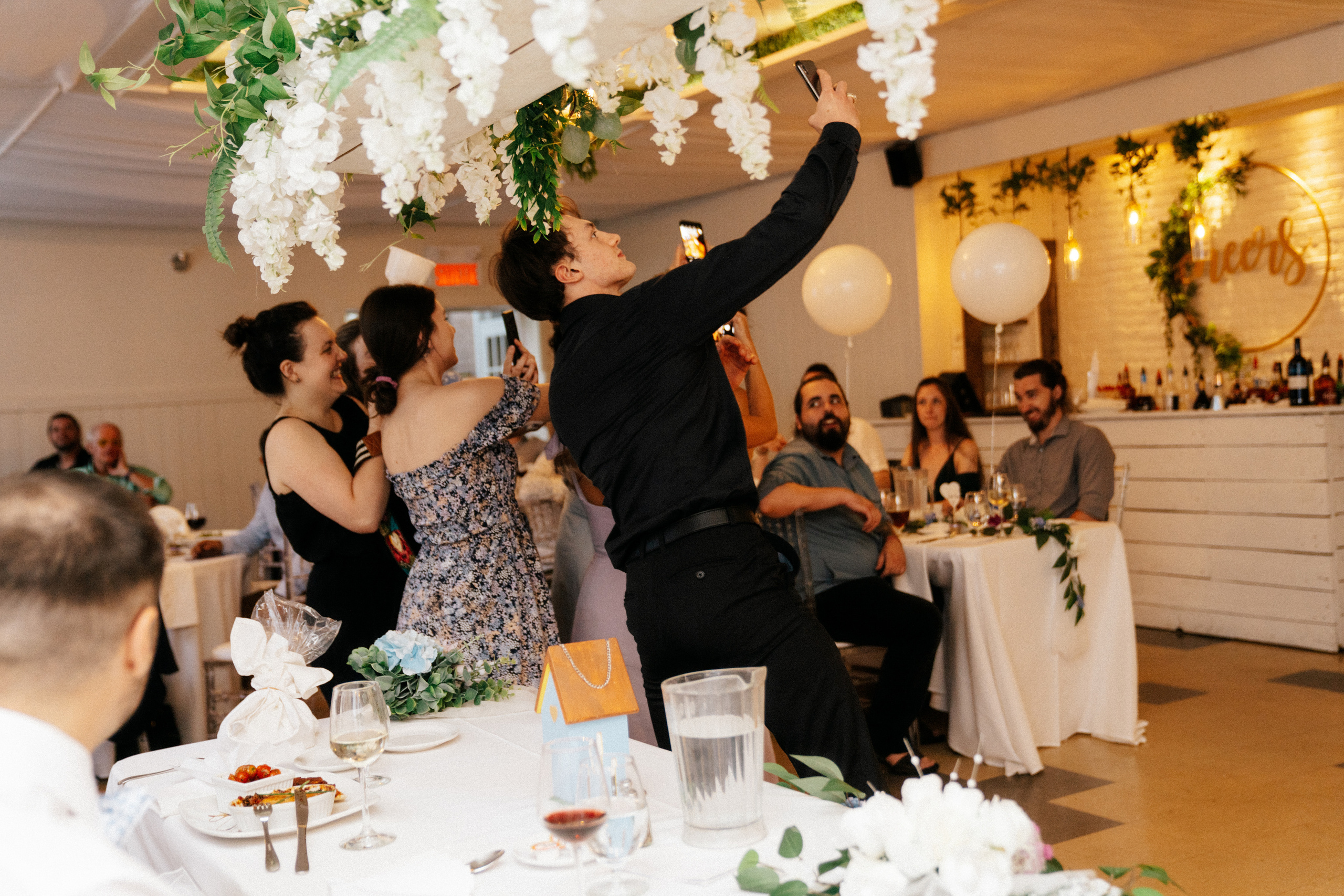 Adding Fun and Entertainment to Your Big Day: Wedding Games. Montreal Wedding Photographer — Muriel Oe Photo