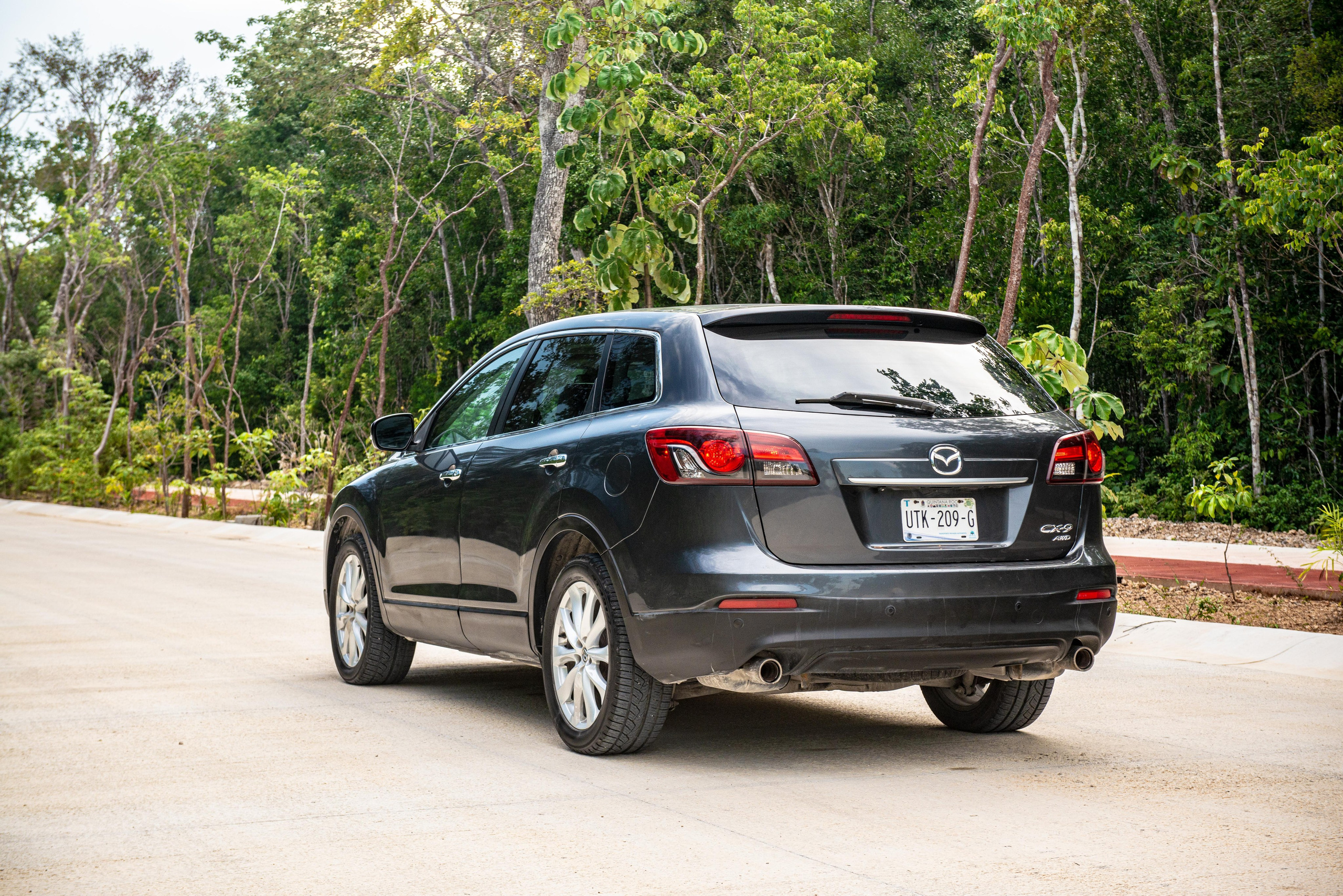 Съемка машины Mazda CX-9 на продажу. PHOTOGRAPHER QUINTANA ROO