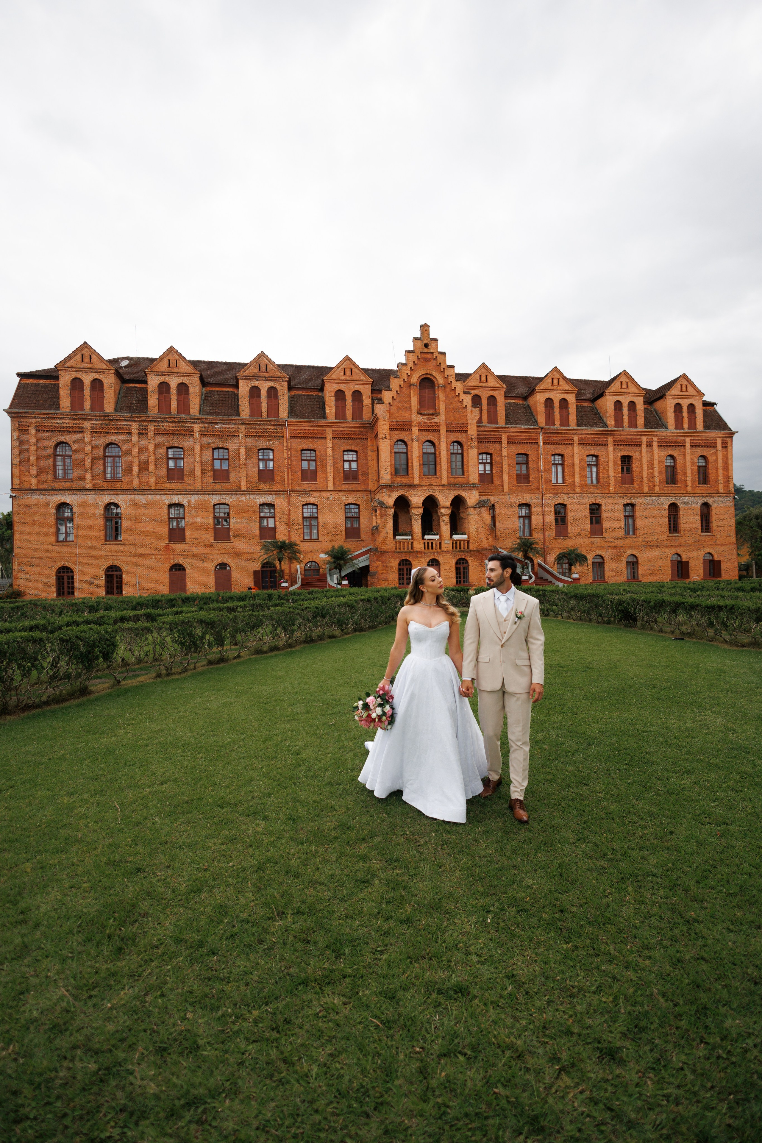 Weeding Phtographer Gabriel Tomczak