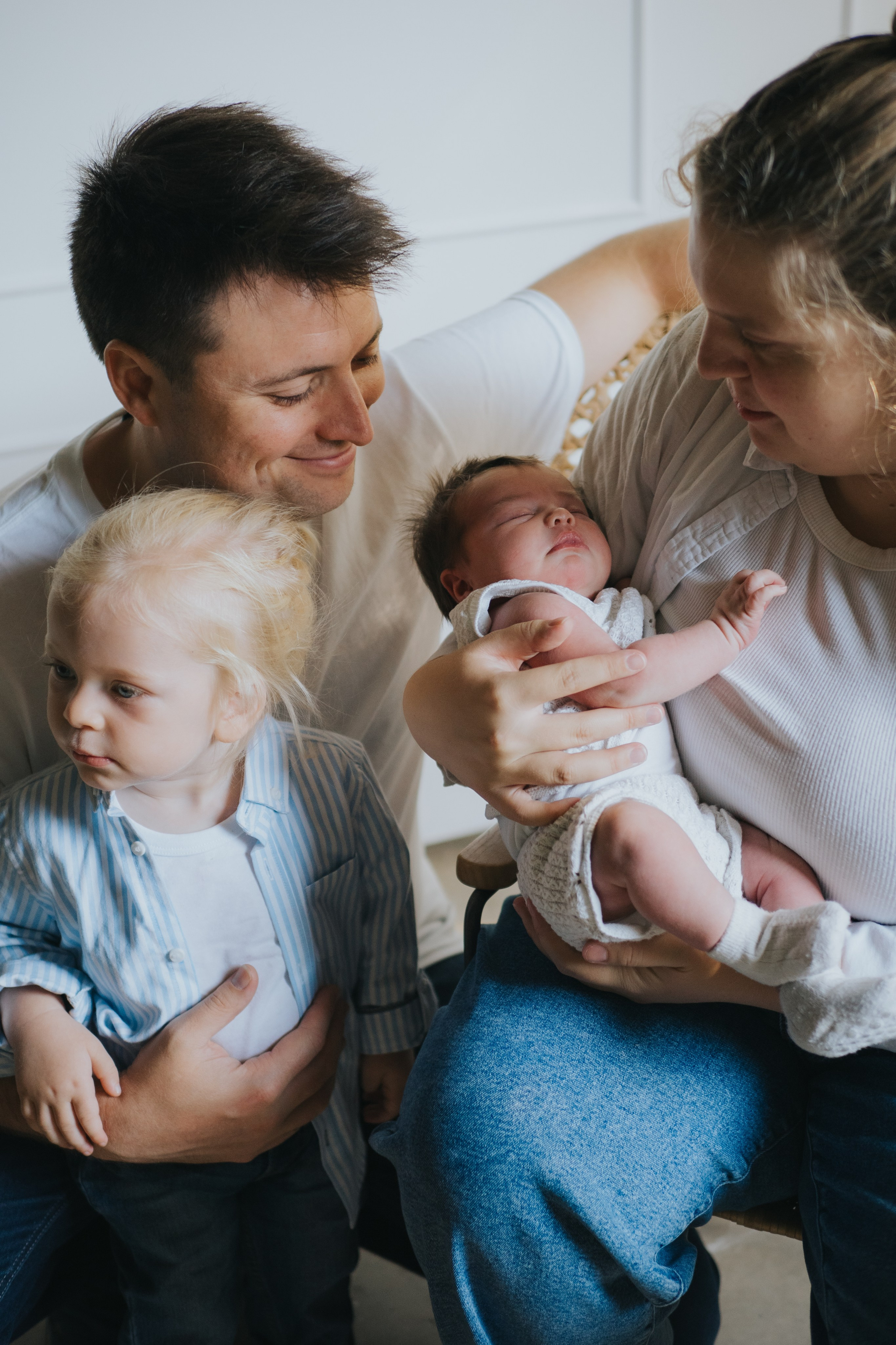 Your Montreal Newborn Session — what to expect, what to bring and how to plan. Mimosa Studios — Motherhood, Portrait & Family Photographer in Montreal