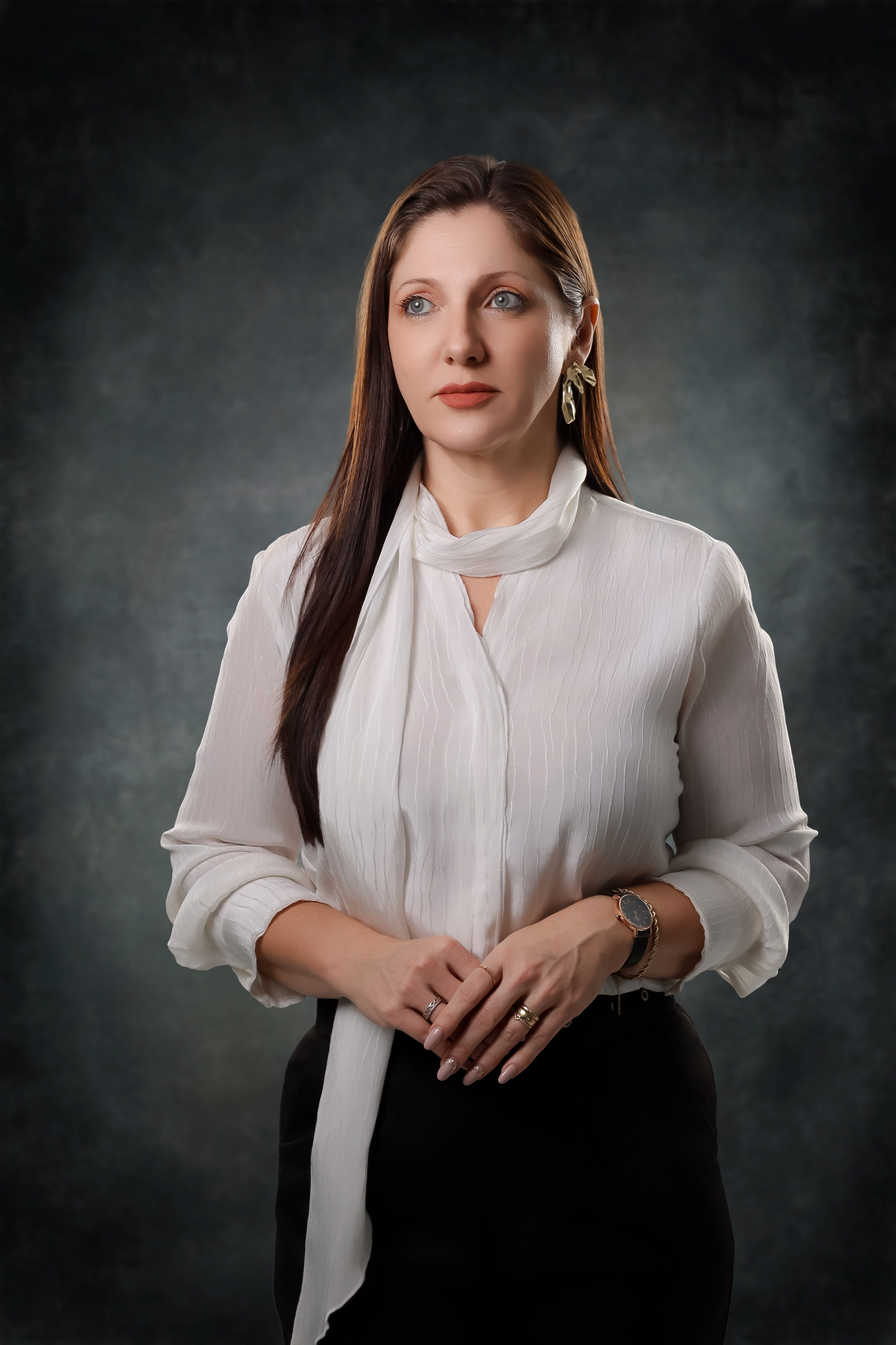Como posar para retratos corporativos em Indaial, Timbó e Blumenau. Fotografia Fernando Martins