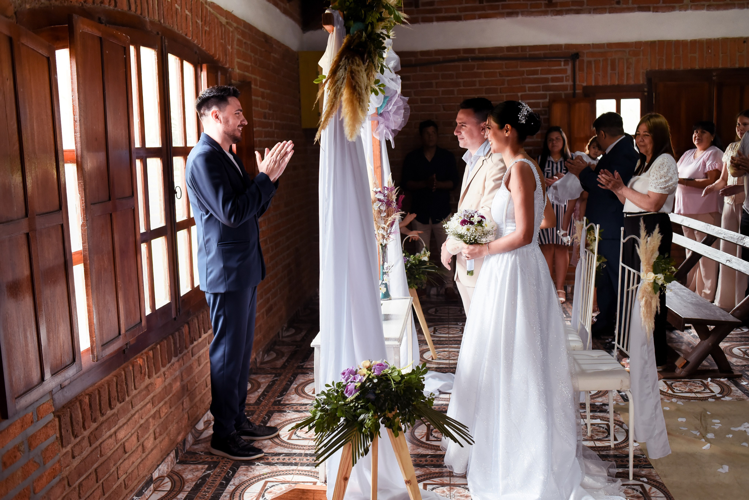 Micaela & Fernando. Fotografo de casamiento en misiones y fotógrafo de familia  Posadas