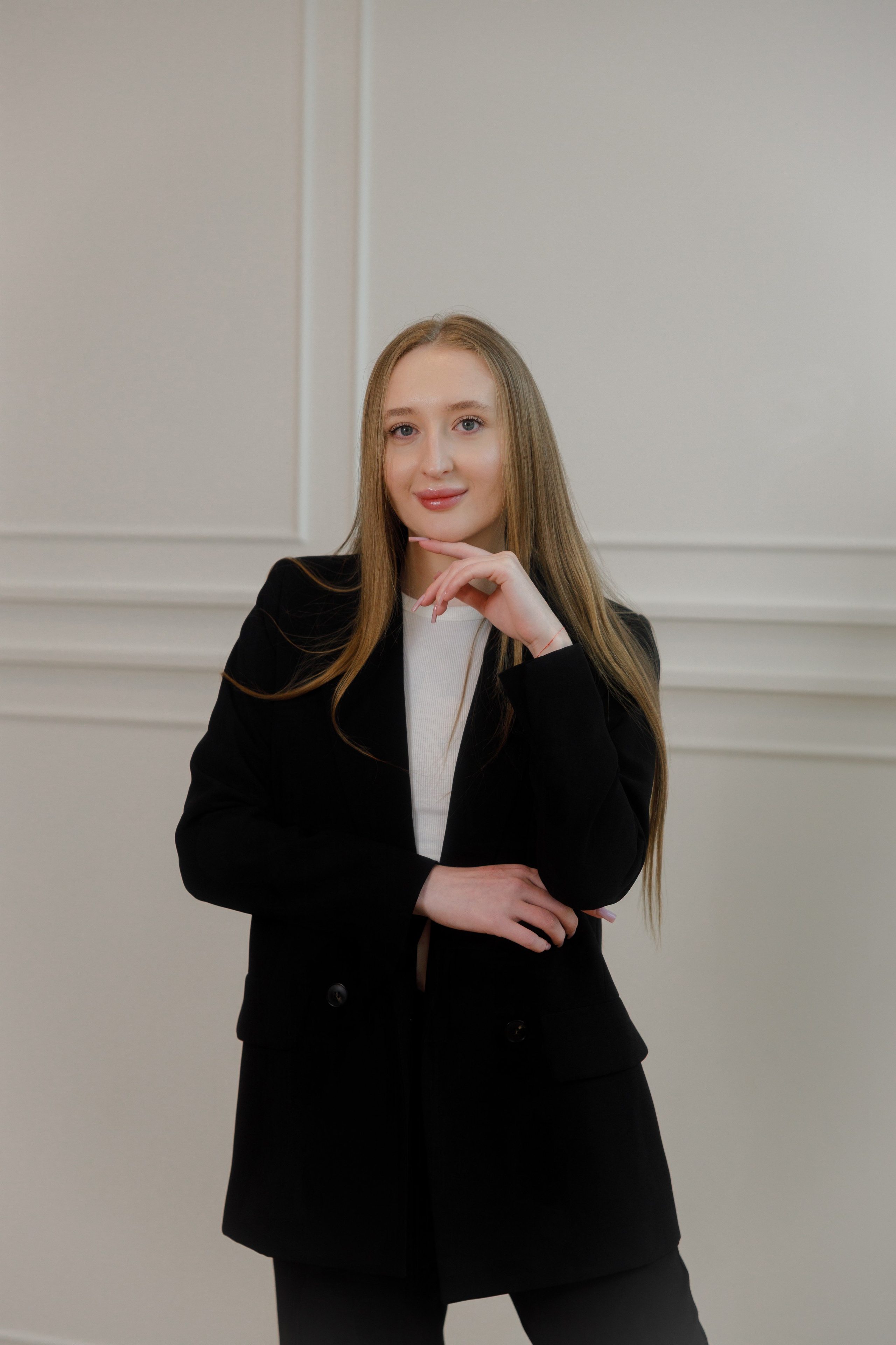 Beauty team branding. Photographer Elvira Hryshchenko
