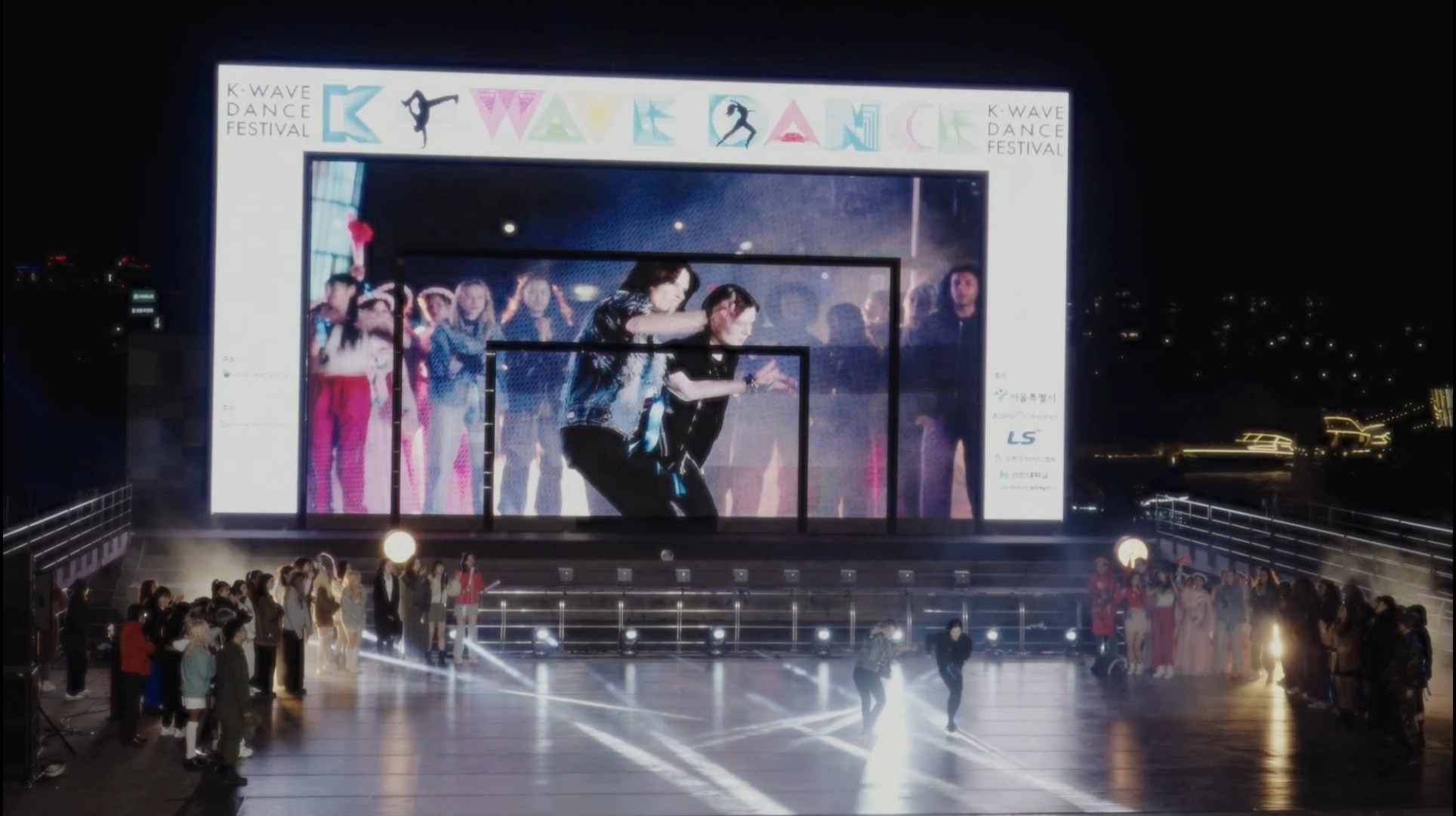 SEOUL, 2023, K-WAVE DANCE FESTIVAL — “VG&7” dance duet — stage performance. Фотограф в Сеуле, Южная Корея Наталья Доброквашина