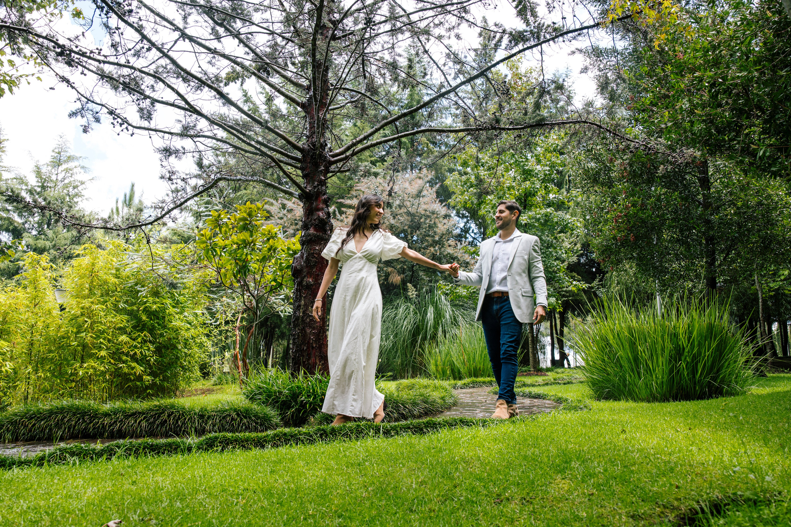Casual en bosque Fer y Horacio. Wedding Photographer Ruth Preciado