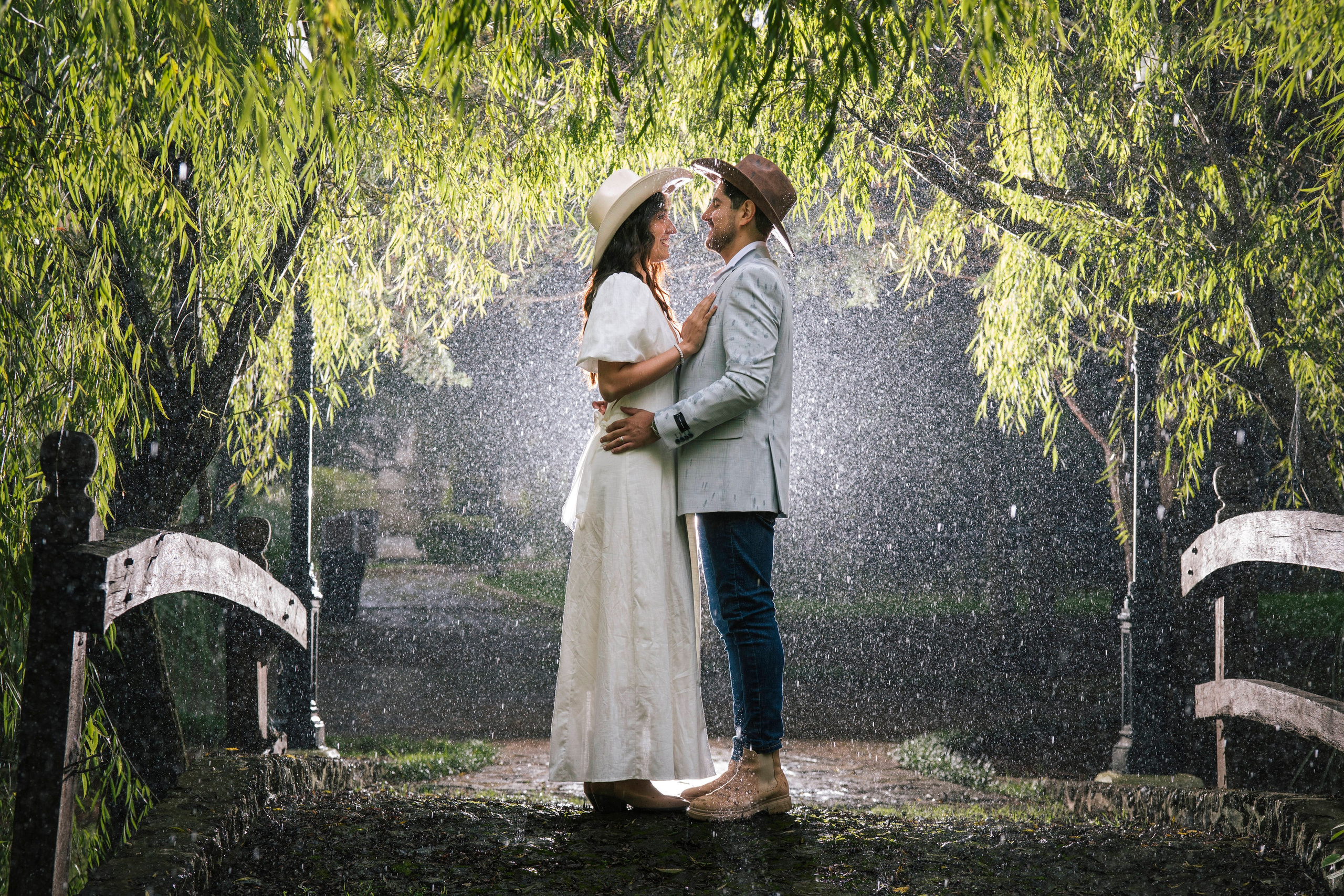 Casual en bosque Fer y Horacio. Wedding Photographer Ruth Preciado