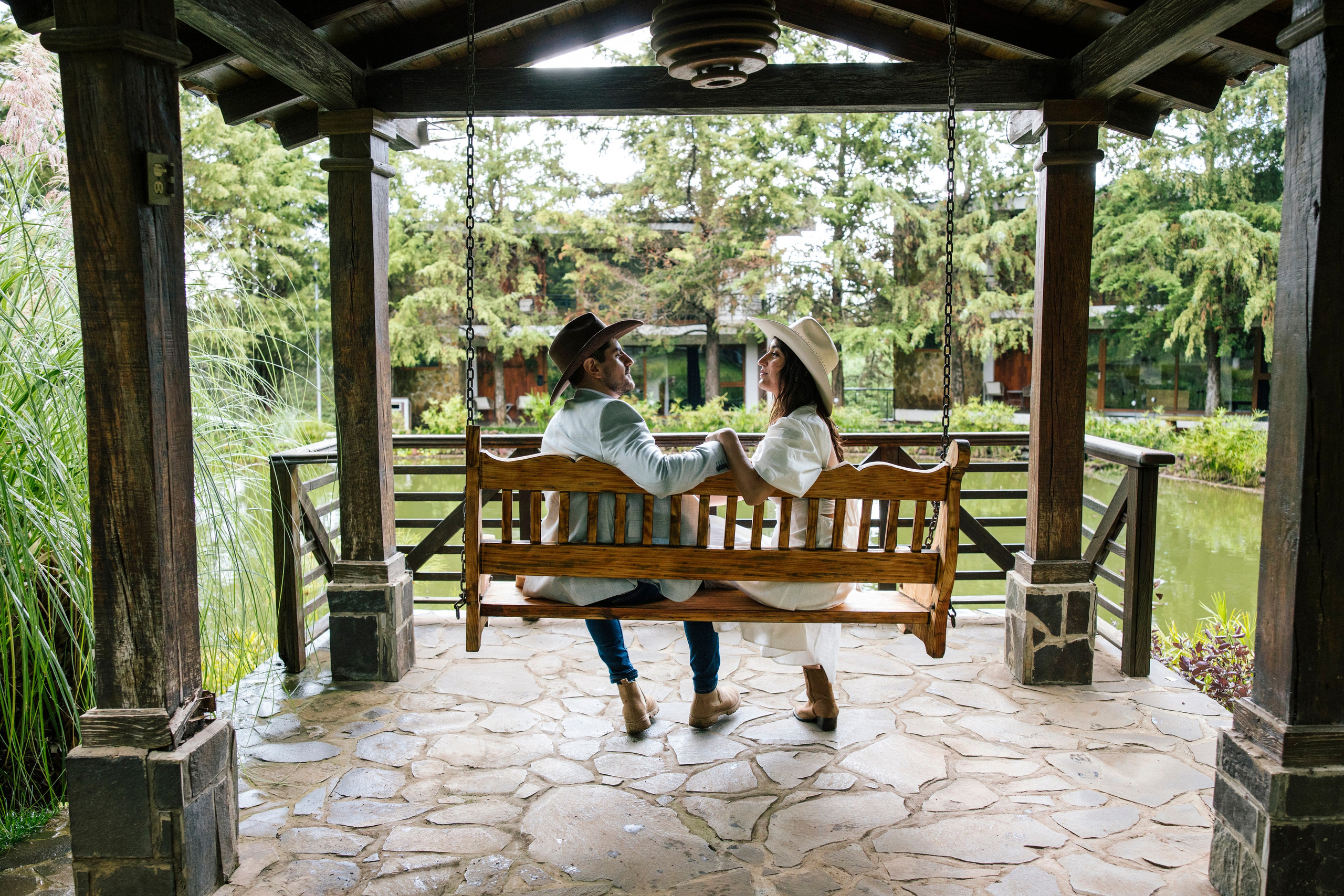 Casual en bosque Fer y Horacio. Wedding Photographer Ruth Preciado