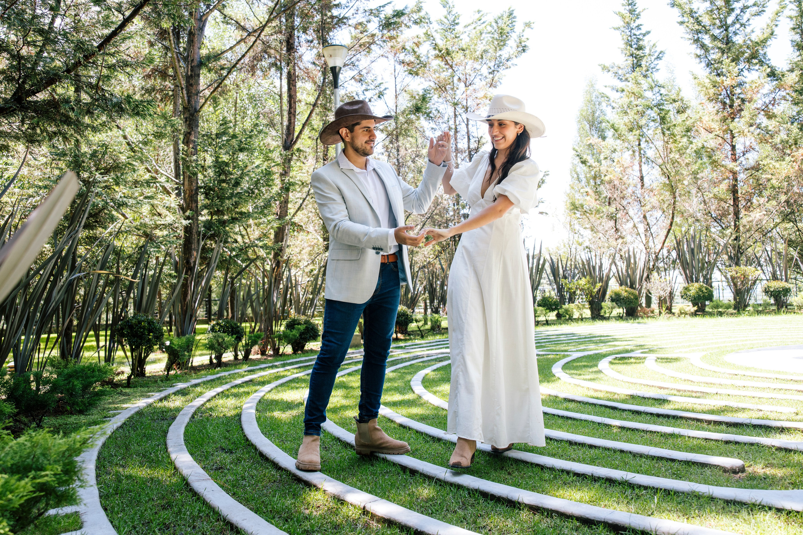 Casual en bosque Fer y Horacio. Wedding Photographer Ruth Preciado