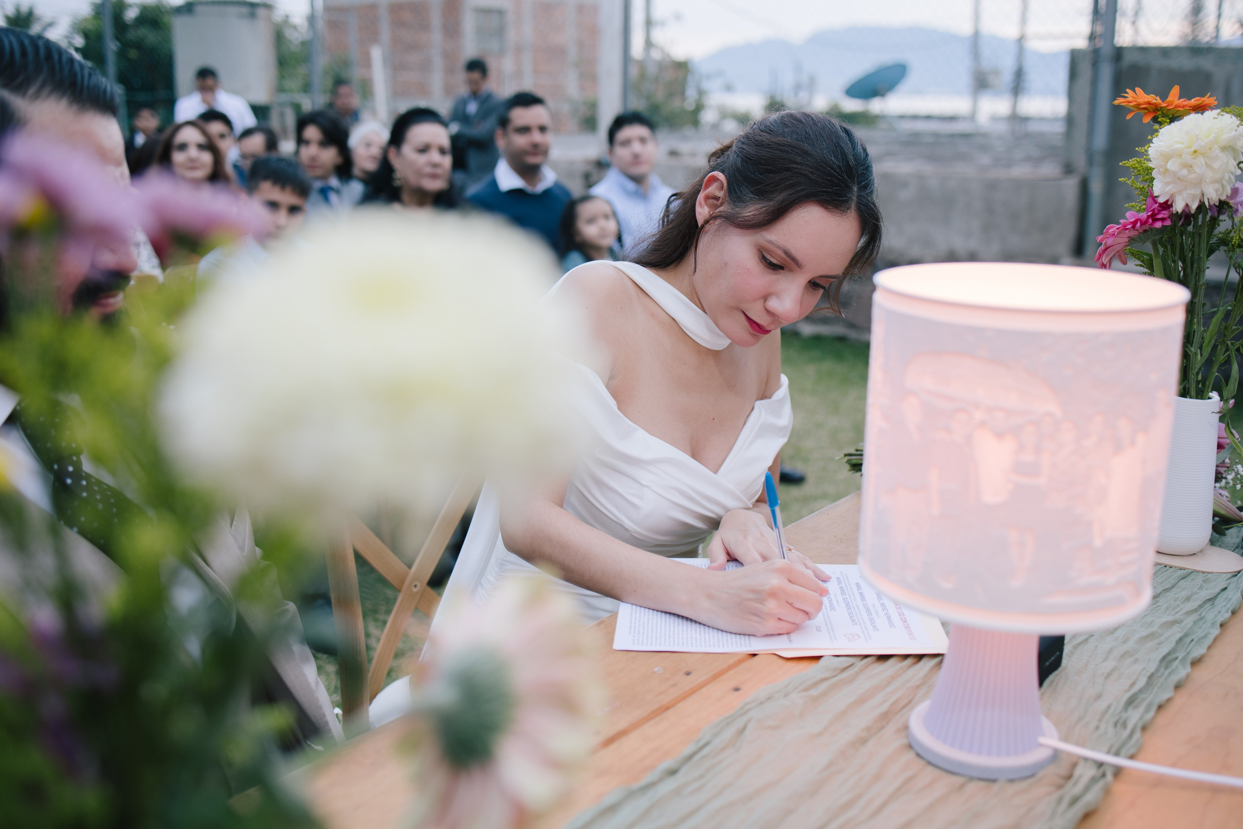 Marial y Daniel Civil y Revelacion. Wedding Photographer Ruth Preciado