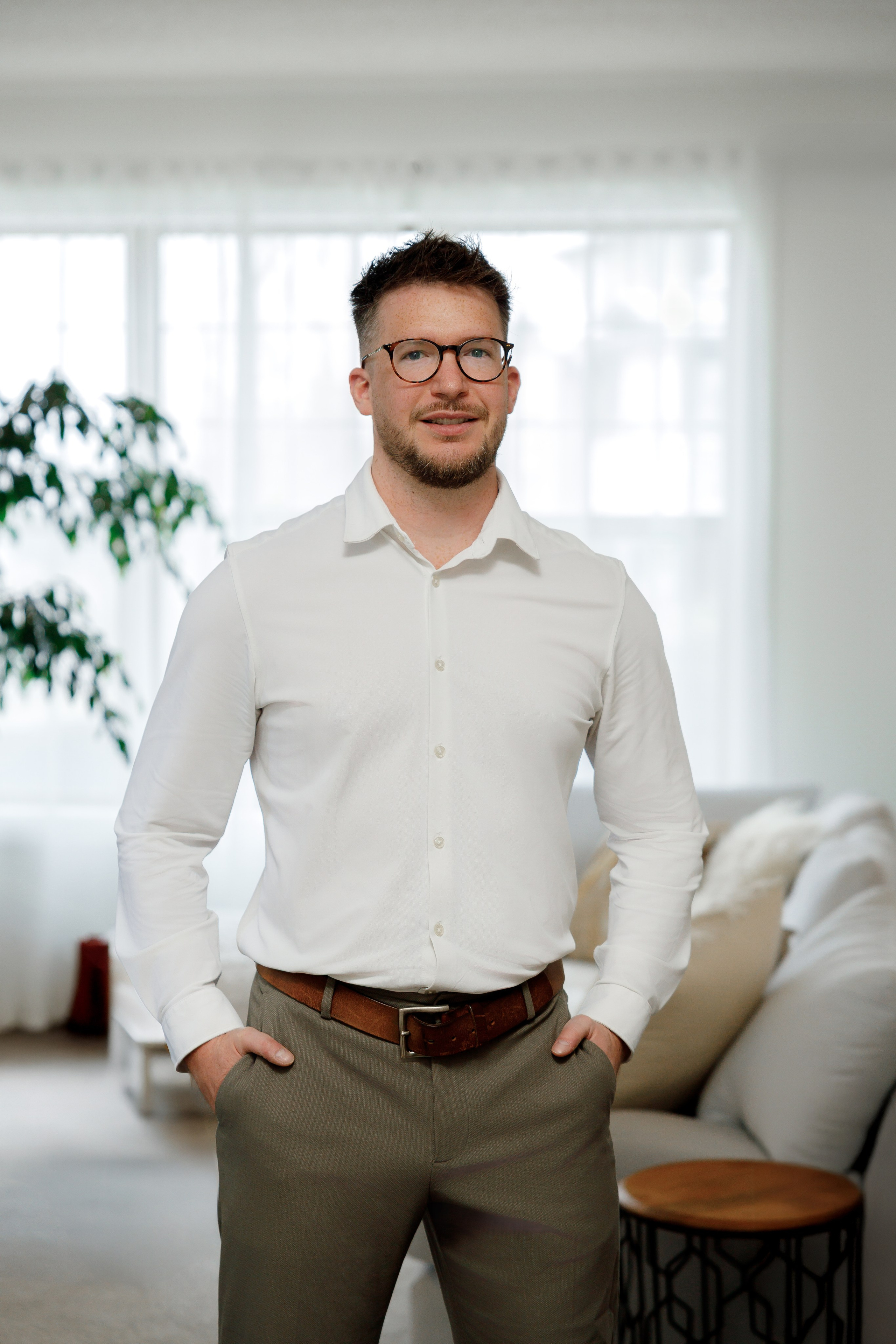 Real Estate Agent. Photographer Elvira Hryshchenko