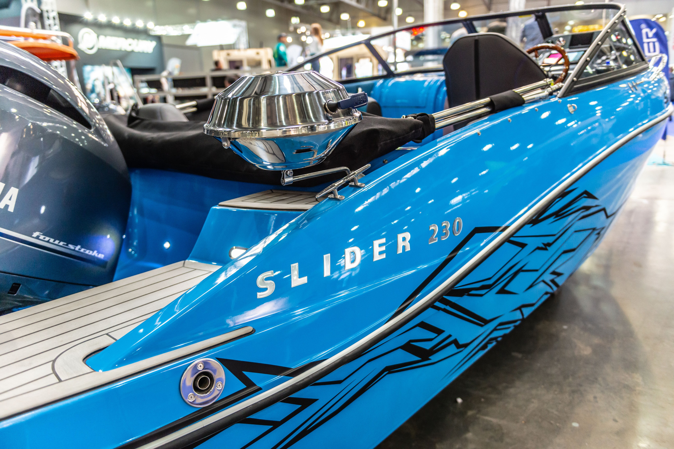 Фотосъемка лодок на Moscow Boat Show 2022. PHOTOGRAPHER QUINTANA ROO