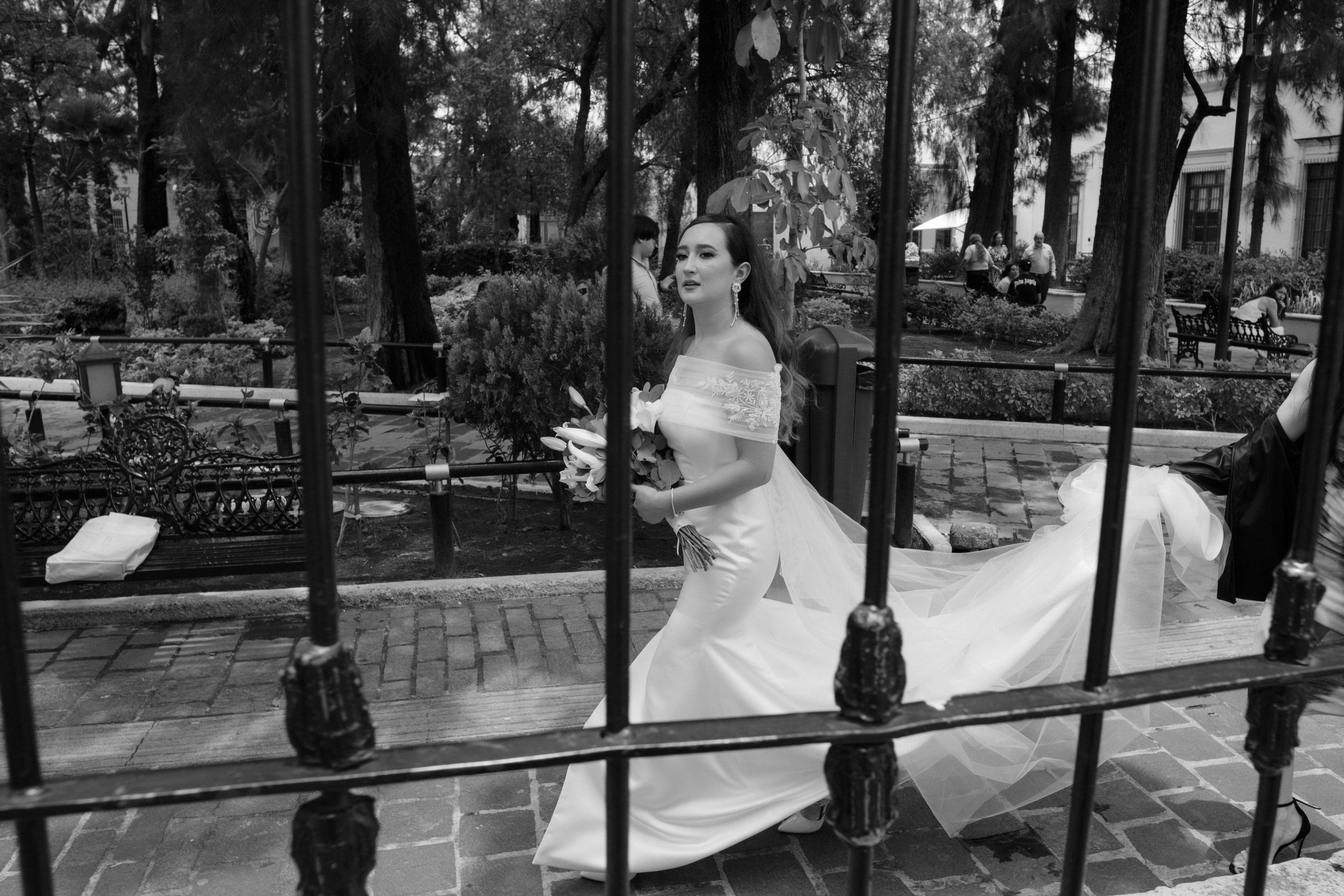 Jorge y Liliana. TWO MILLIMETERS