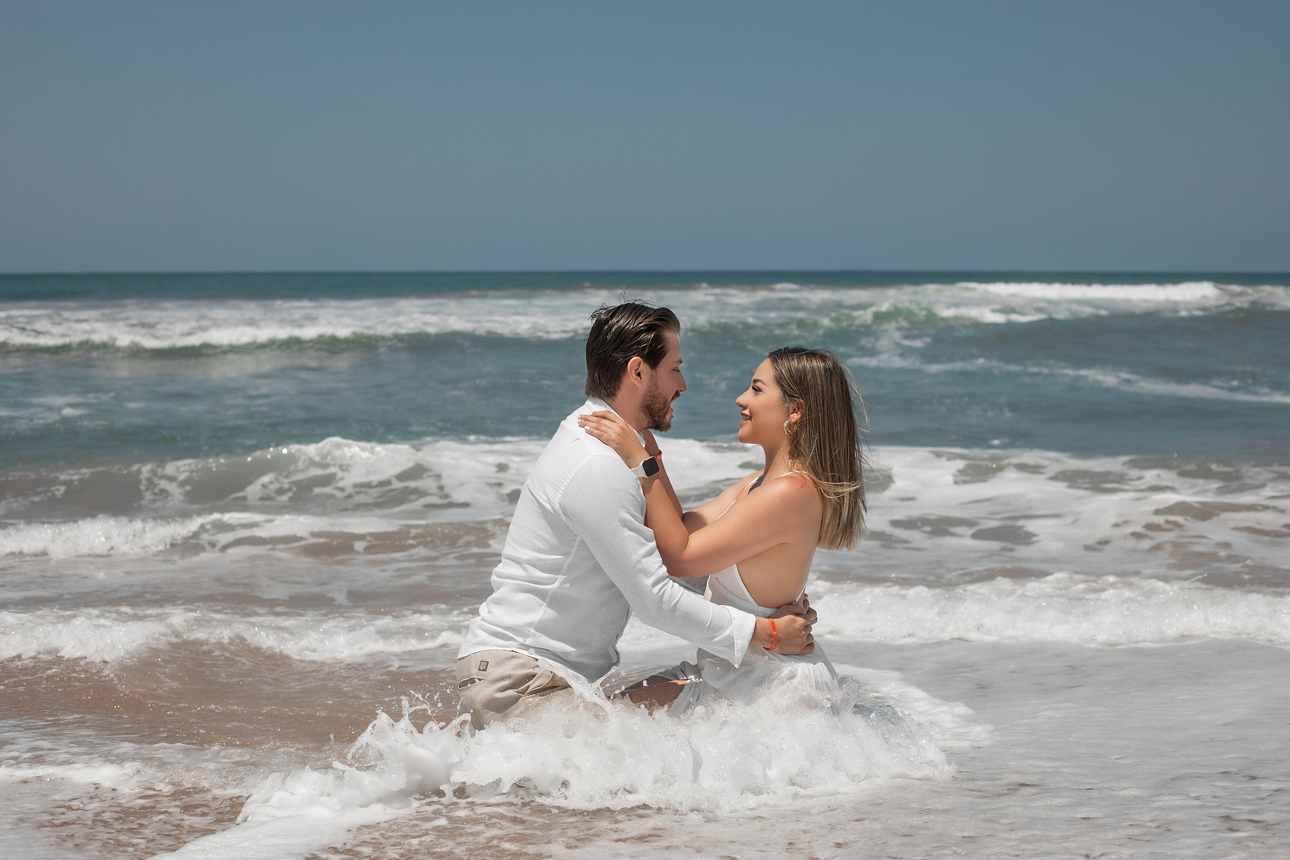 Sesion de fotos en pareja para Leslie. Hotel Riu Mazatlan. Виктория Кастельянос. Русскоязычный фотограф в Мексике