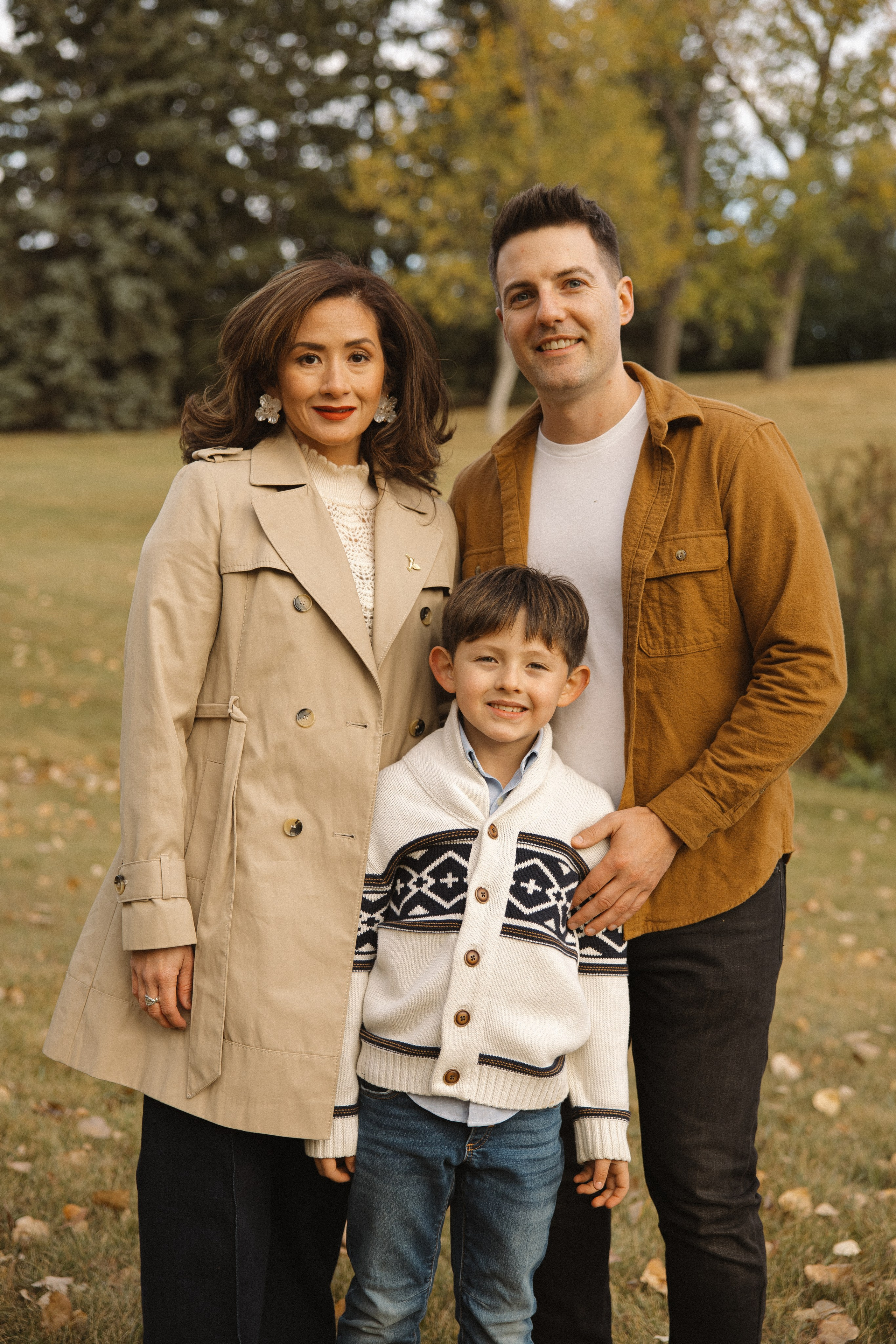 Karen and her beautiful family. Photographer Stanislav Antonov