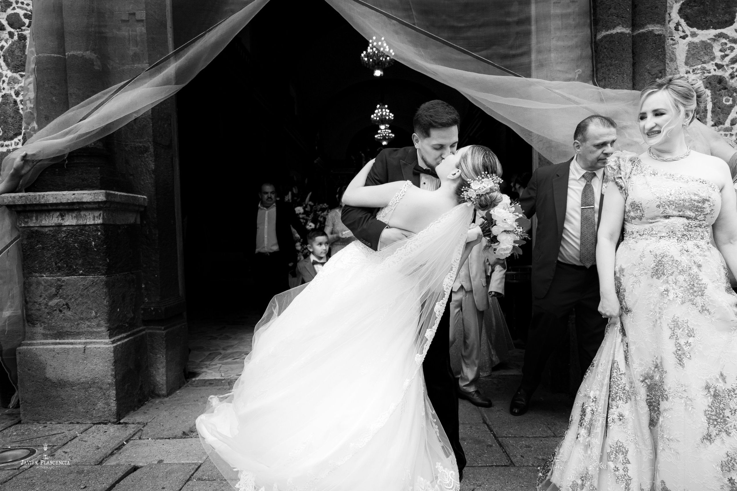Alondra y Alex. Javier Plascencia Fotografo de Bodas en México