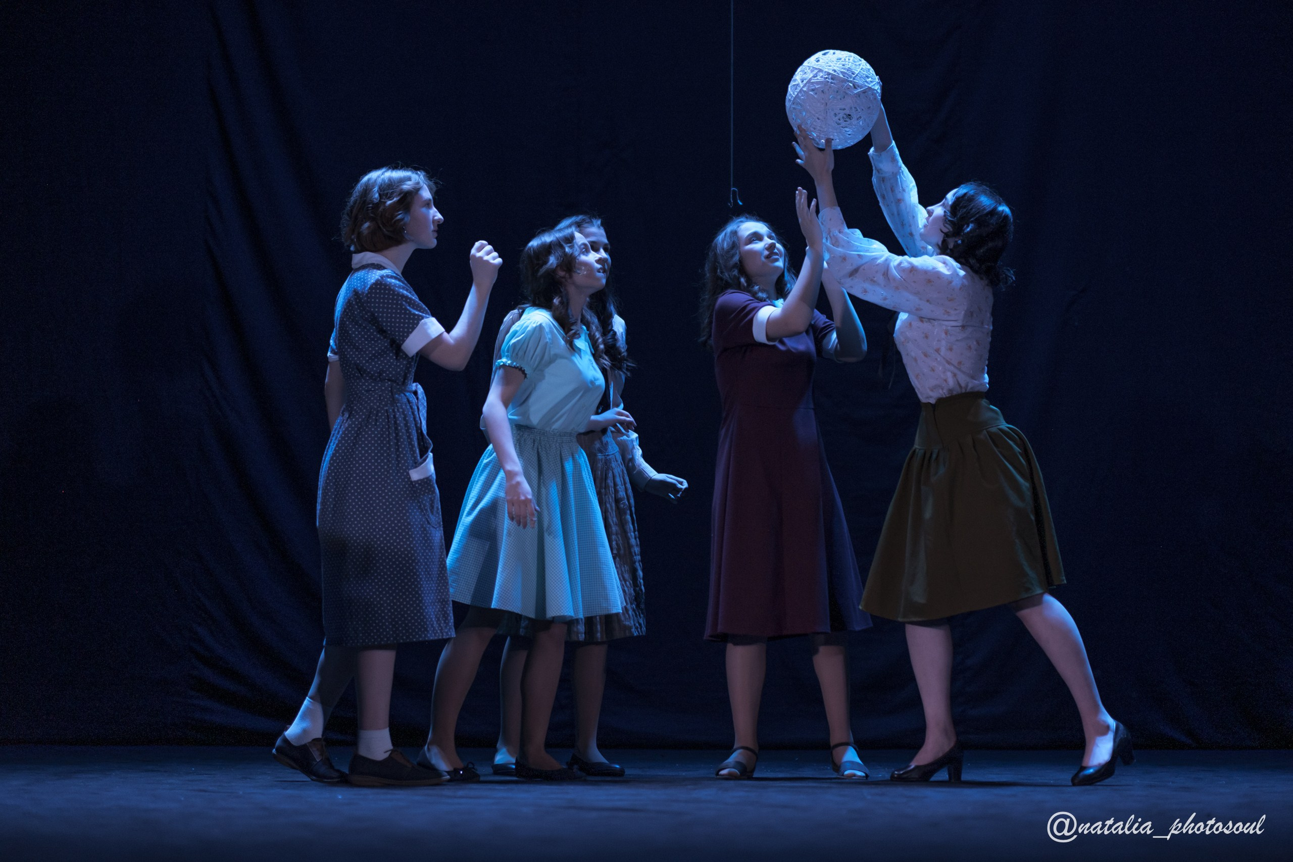 Performance “Our Town” School and Theater “Artist”. Photographer in Seoul Dobrokvashina Natalya