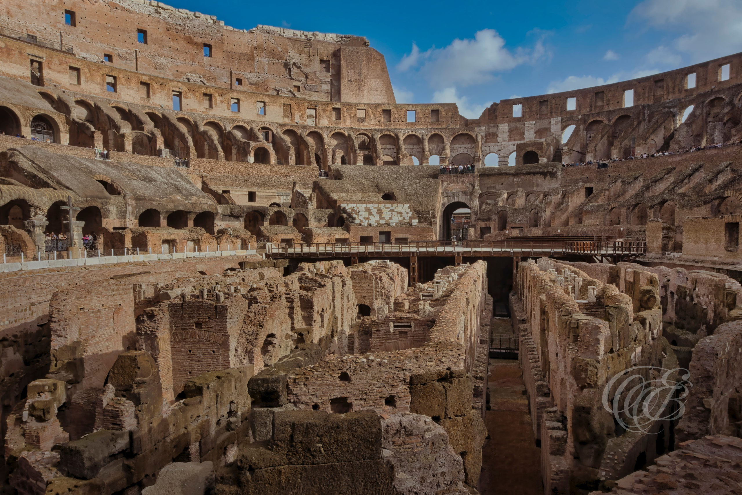 ITALY PHOTOGRAPHY — The Colosseum at Sunset — The Colosseum at sunset, an enduring symbol of Rome whose monumental architecture continues to define the legacy of the ancient city, Rome, Italy — Eduardo Bartoli Photography.