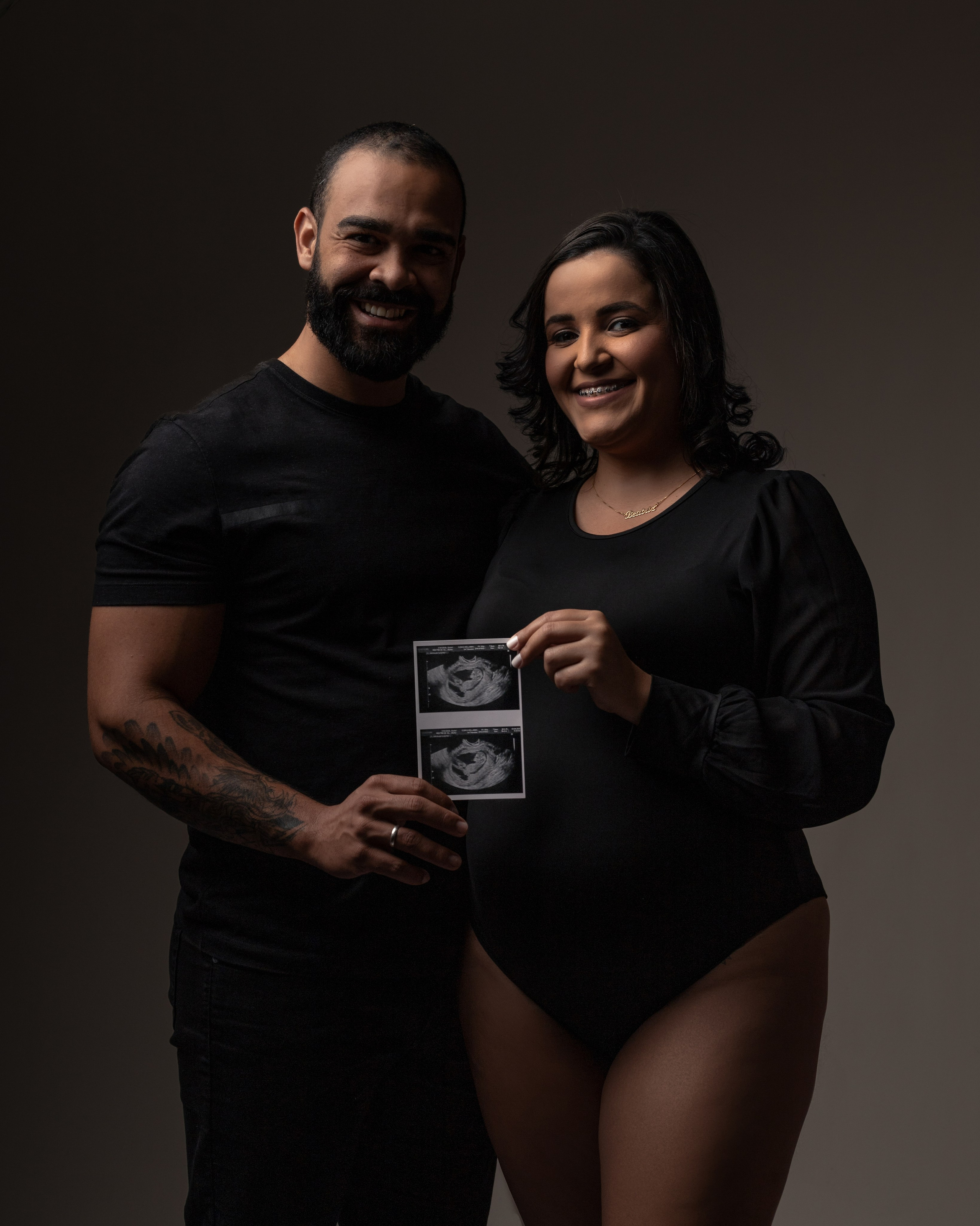 2025 | Beatriz — Gestante — Estudio. Denis Damasceno | Fotografia