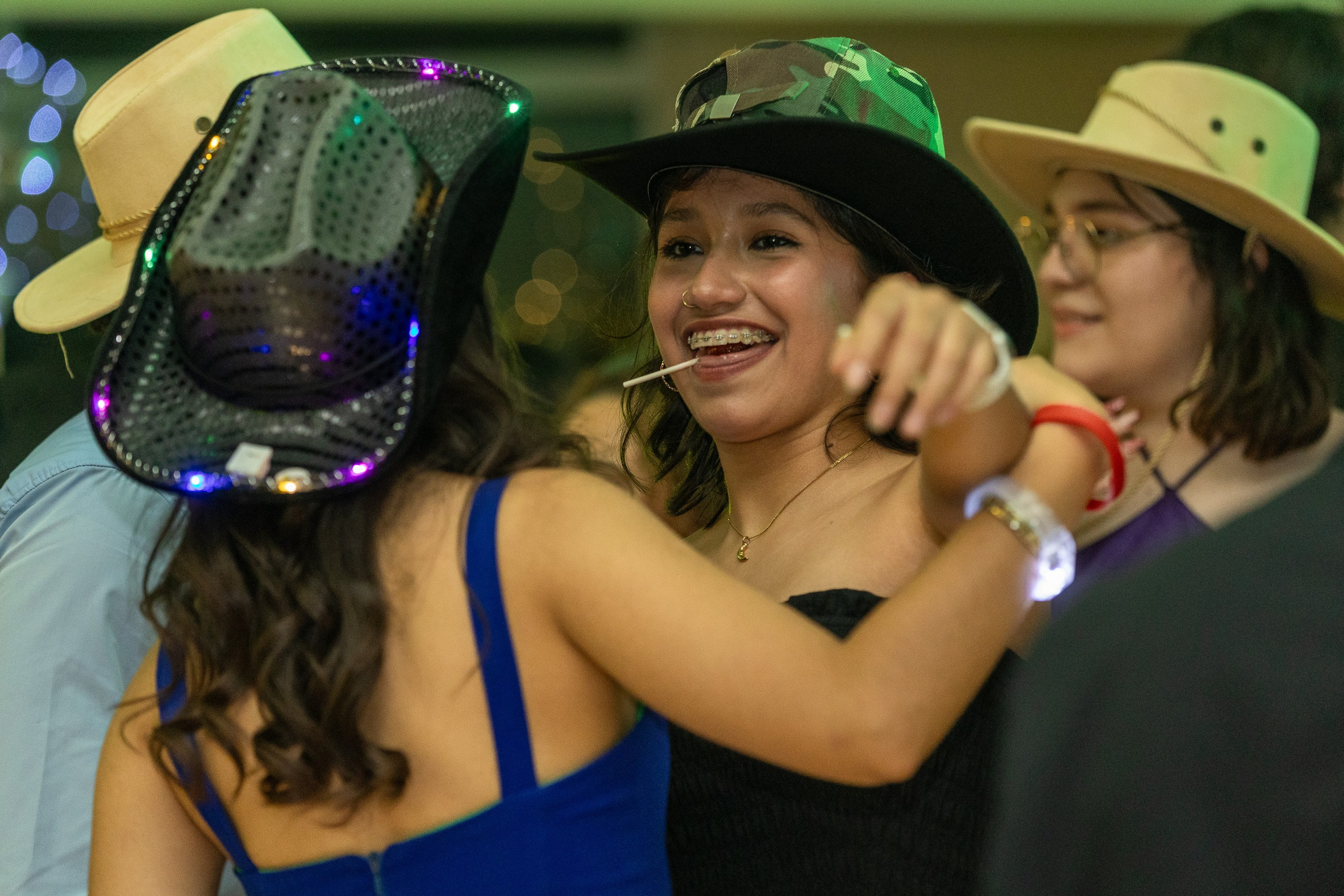 Rebecca… Una noche de elegancia, sueños y magia. Lg Fotografia