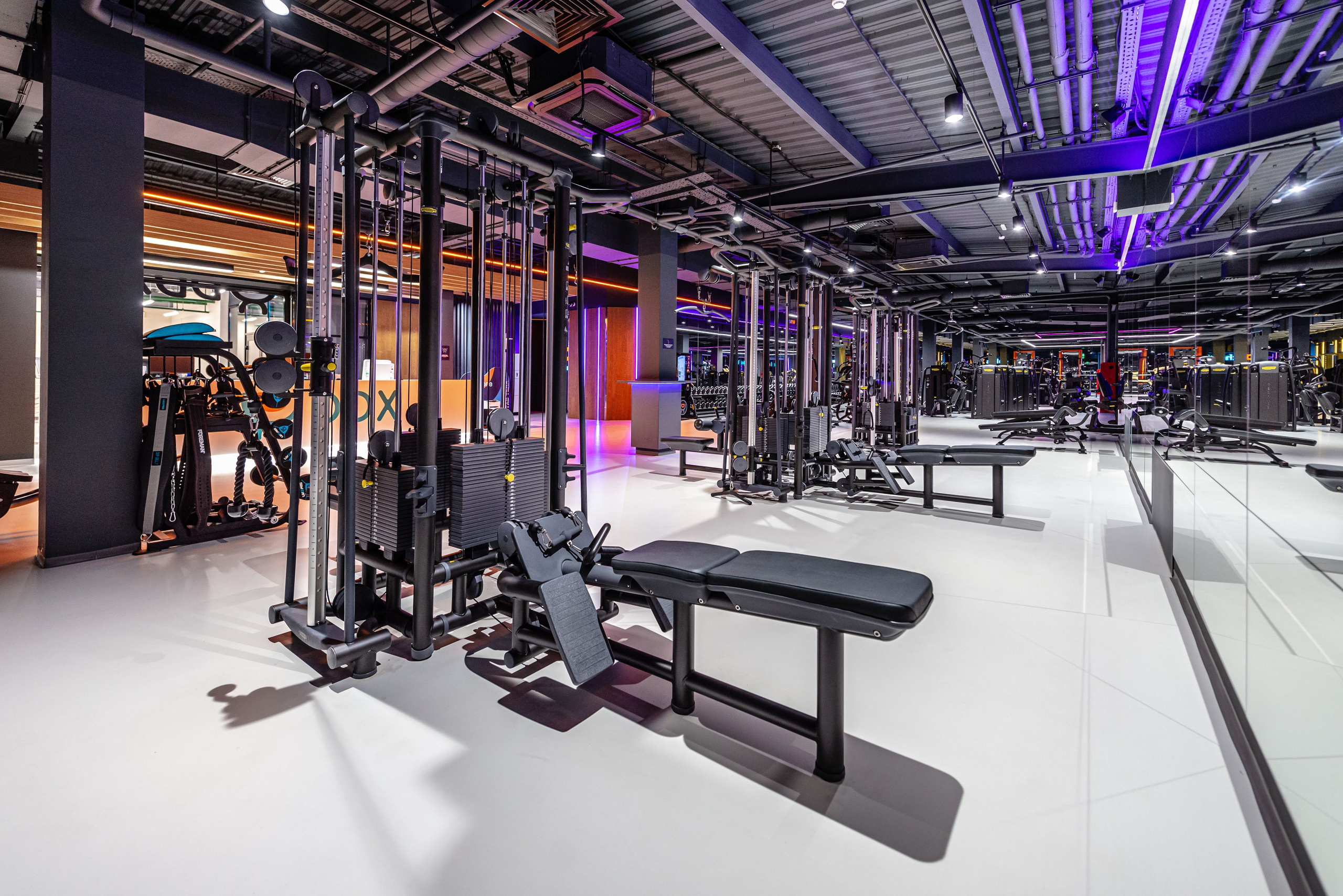 Фитнес-клуб DDX Fitness в Некрасовке. FOTÓGRAFO MÉXICO QUINTANA ROO