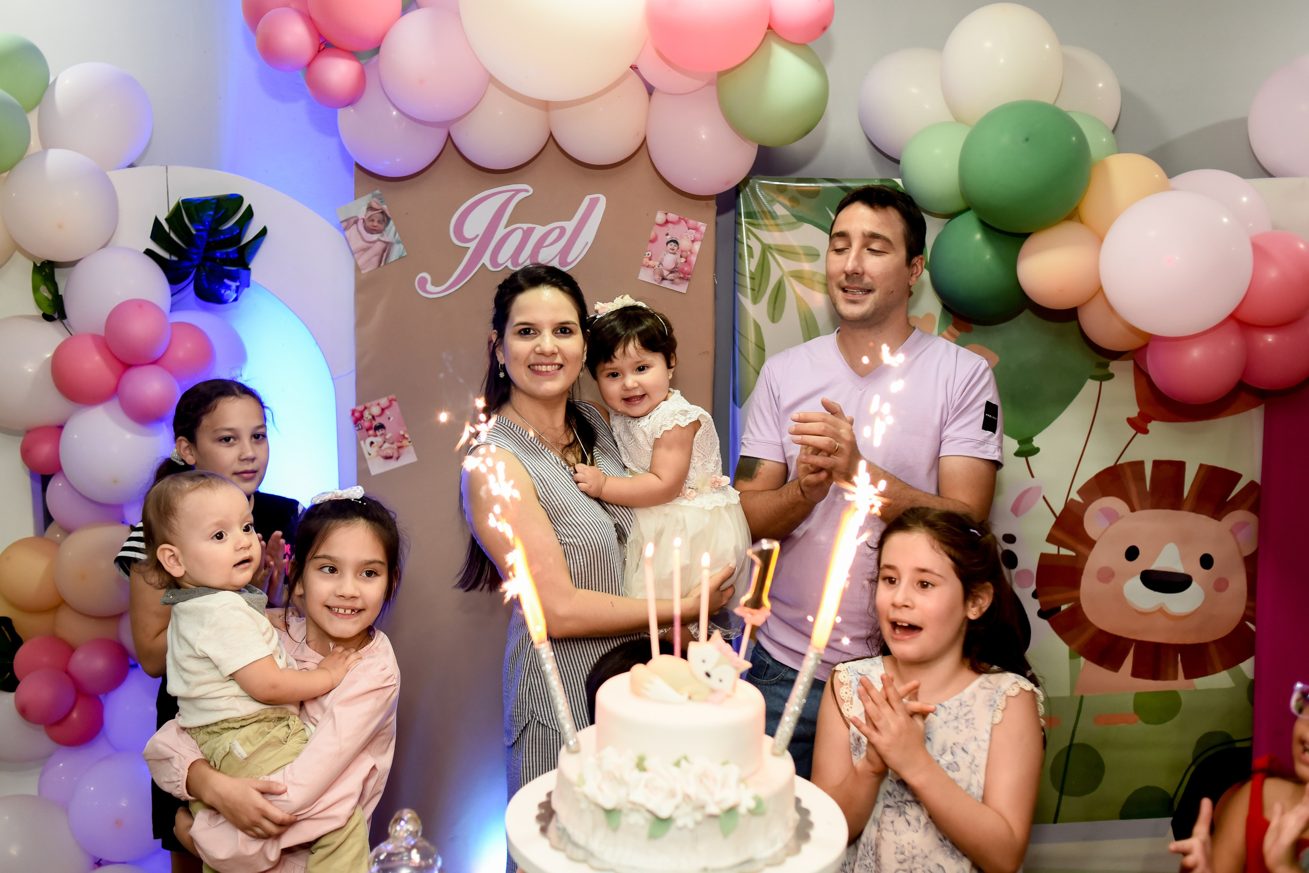 1er añito de Jael. Fotografo de casamiento en misiones y fotógrafo de familia  Posadas