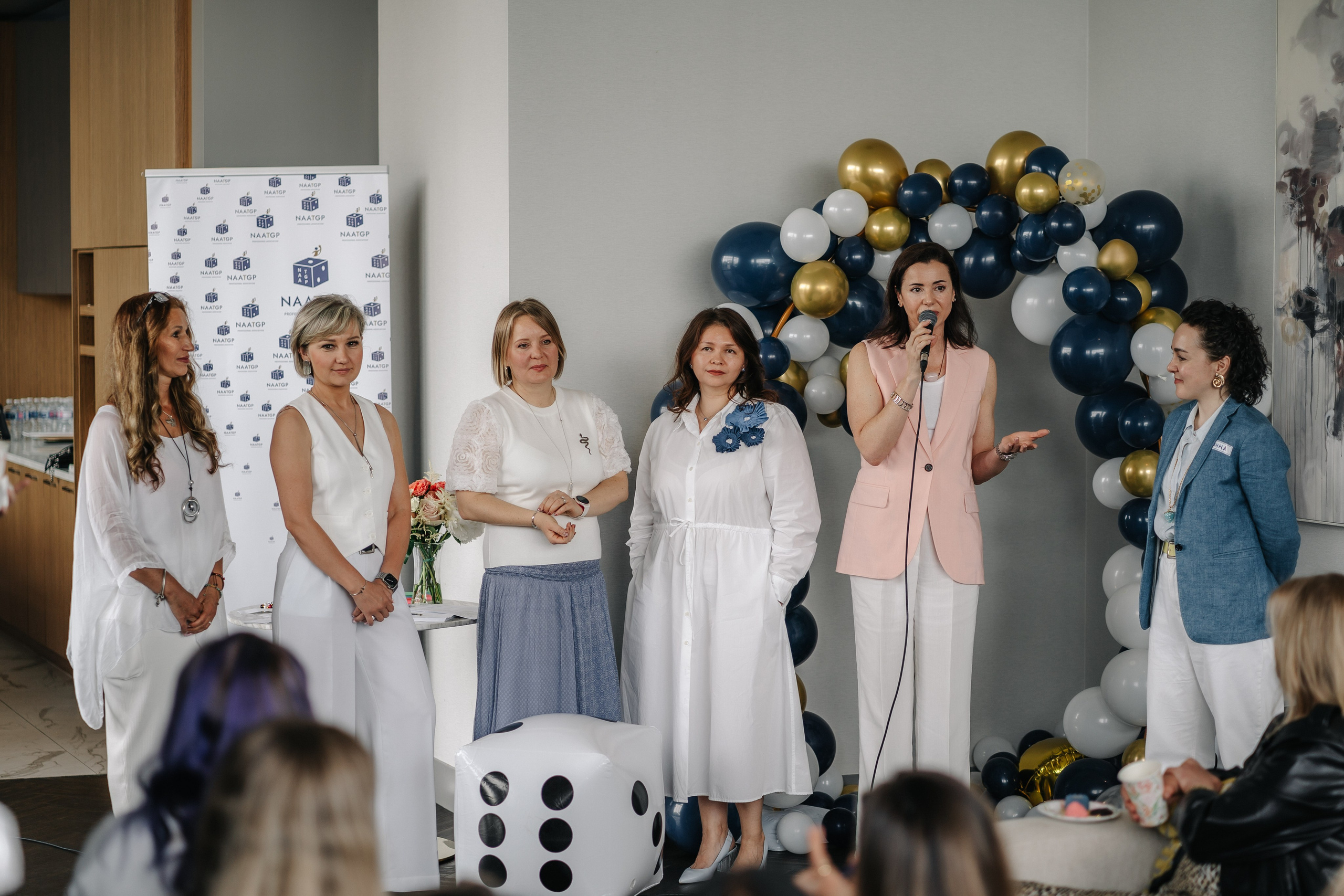 Networking Event — Transformational Brunch. Maria Elaeva Photography | Burnaby Portrait Photographer