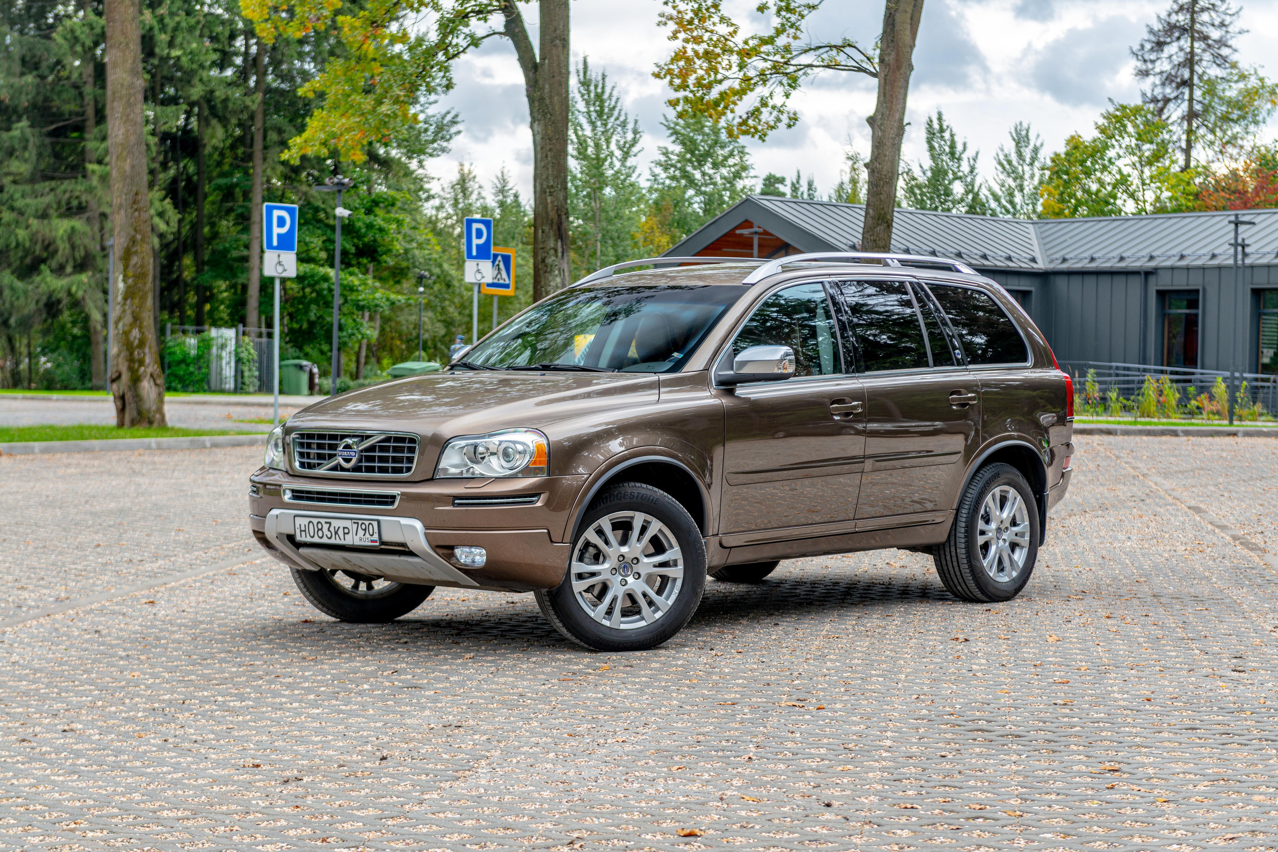 Фотосъемка автомобиля Volvo XC90. PHOTOGRAPHER QUINTANA ROO