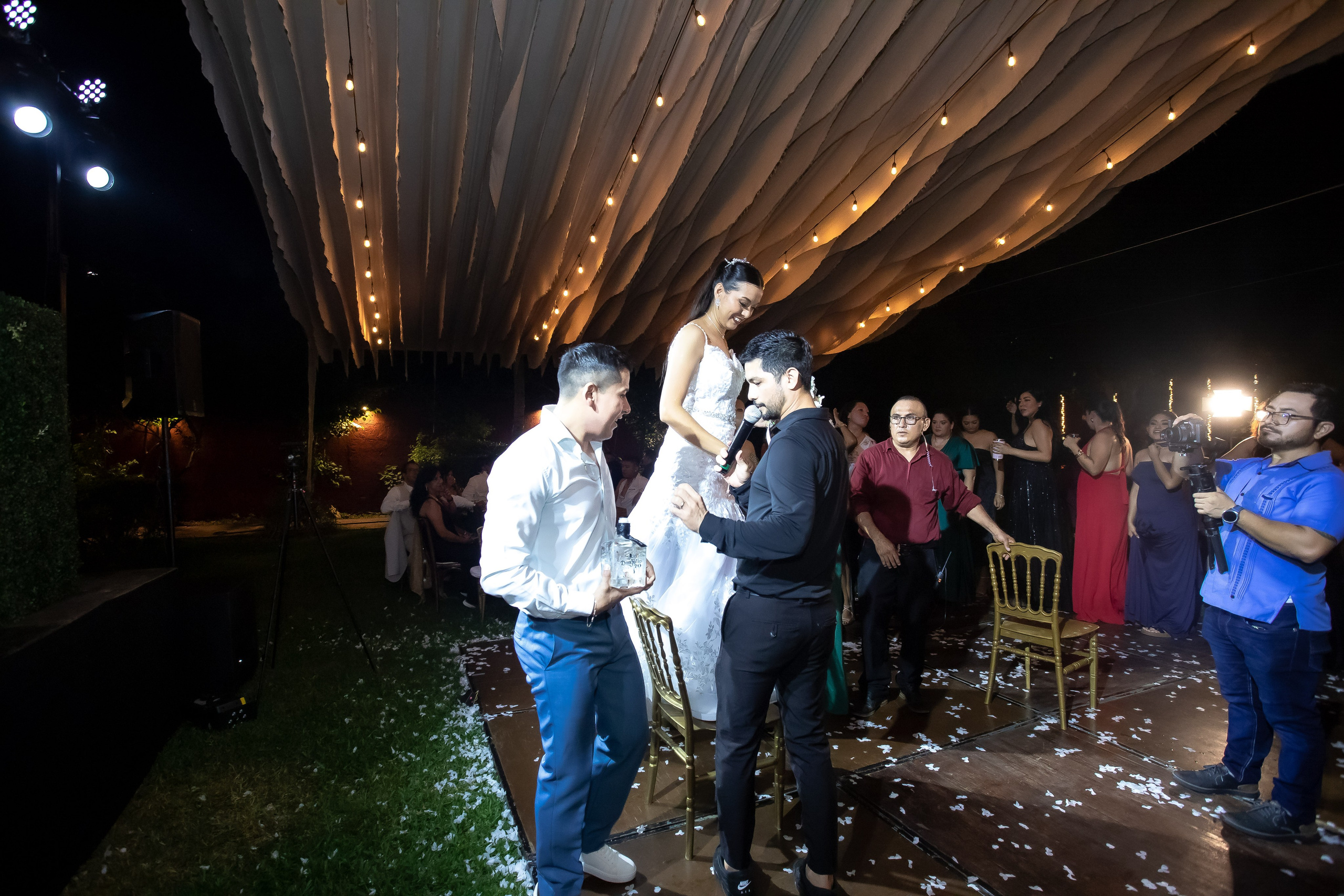Delta & Cesar. Simón Enríquez Studio