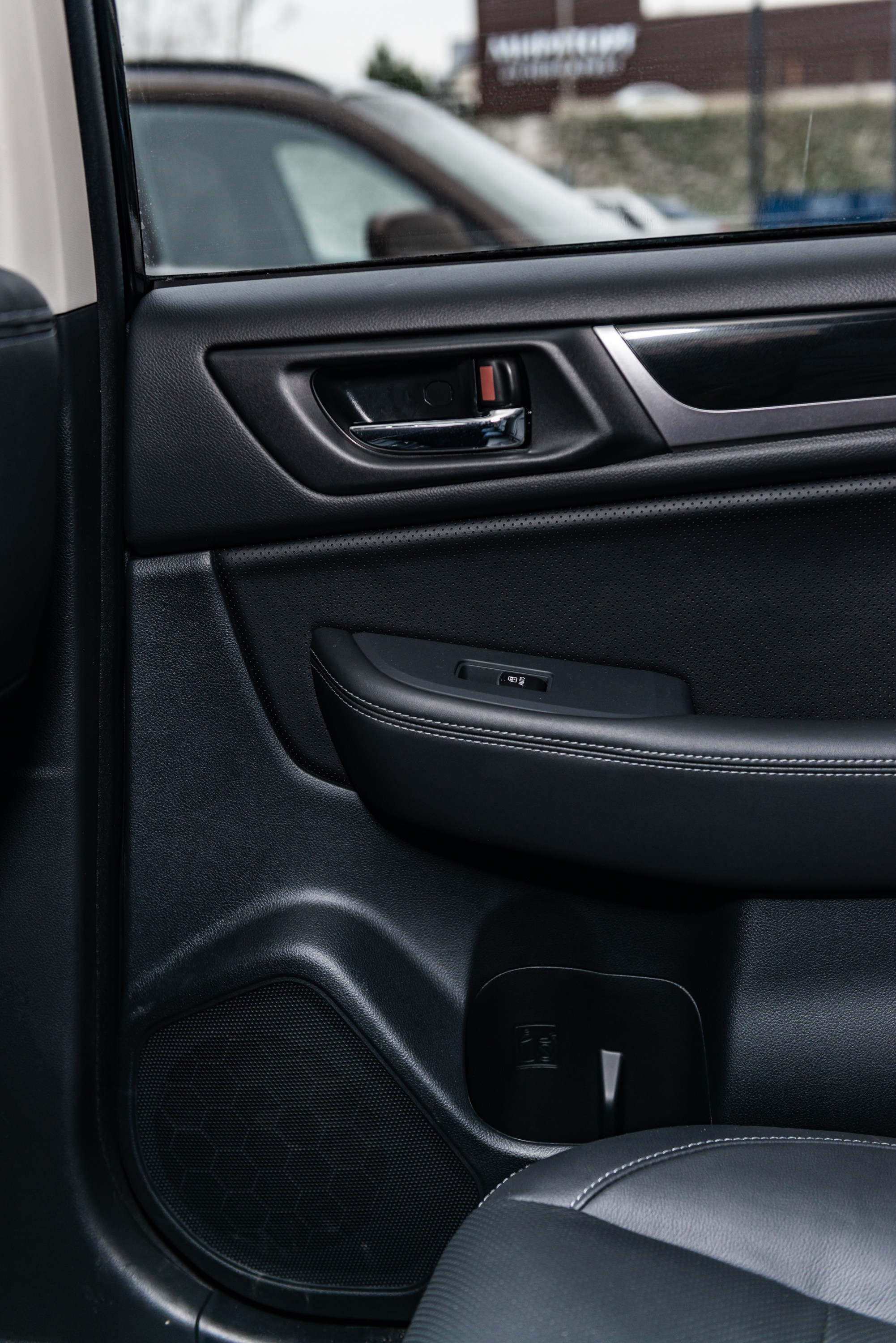 Автомобильная фотосъемка Subaru Outback Black Line. PHOTOGRAPHER QUINTANA ROO
