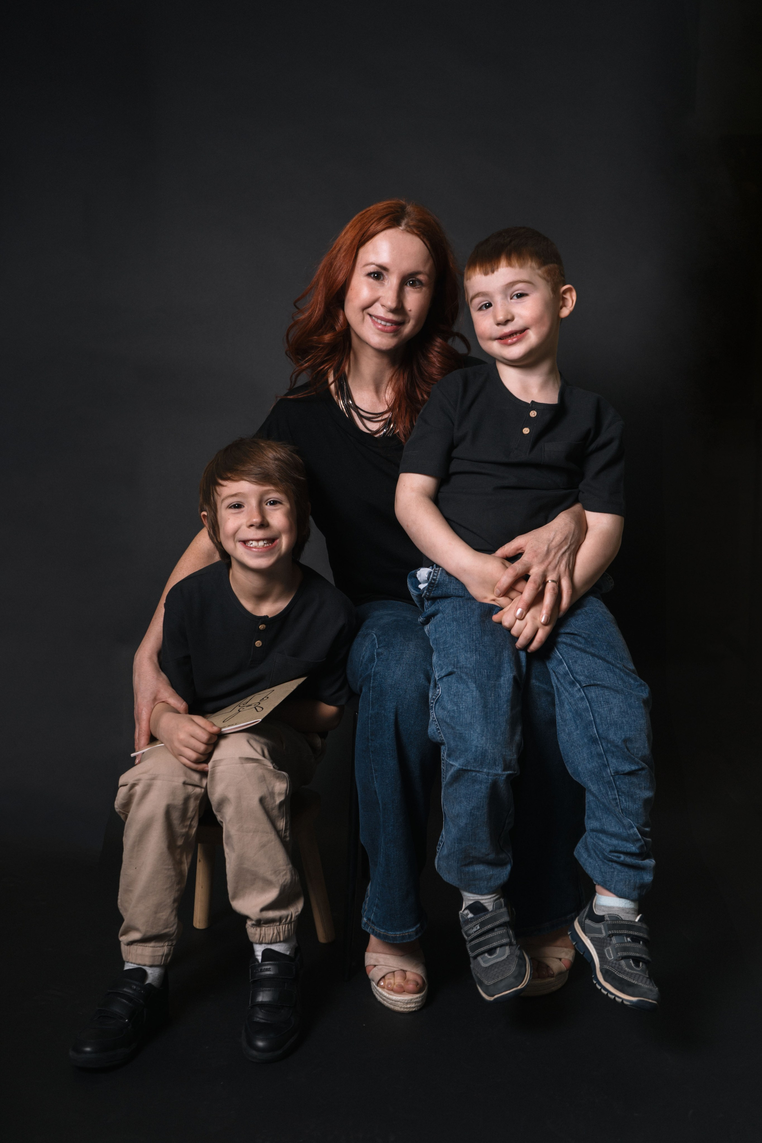 Marianne and her boys. Maria Elaeva Photography | Burnaby Portrait Photographer