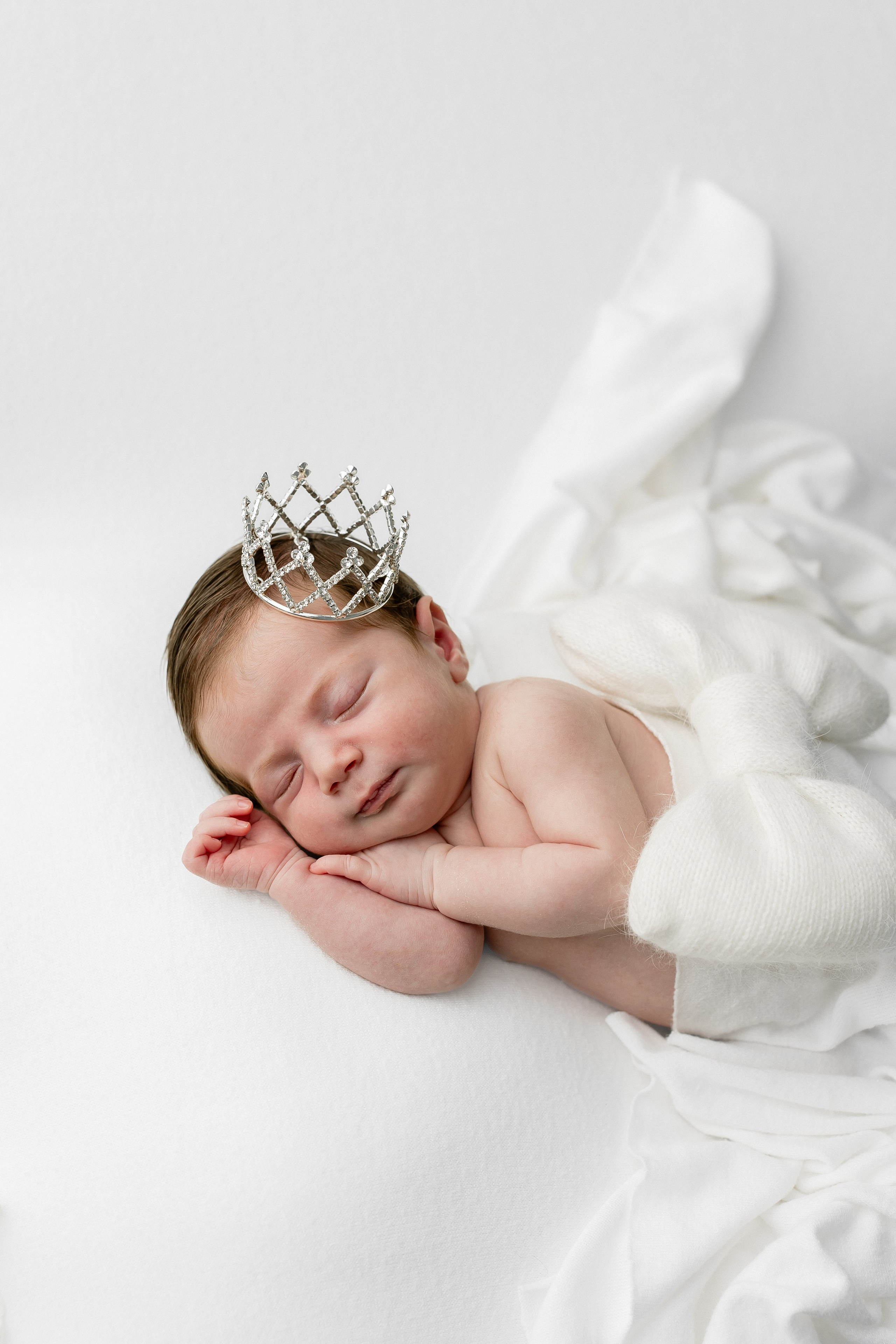 5–20 Days Newborn Photography in Toronto. Iana Banana | Toronto Maternity, Newborn & Family Photographer