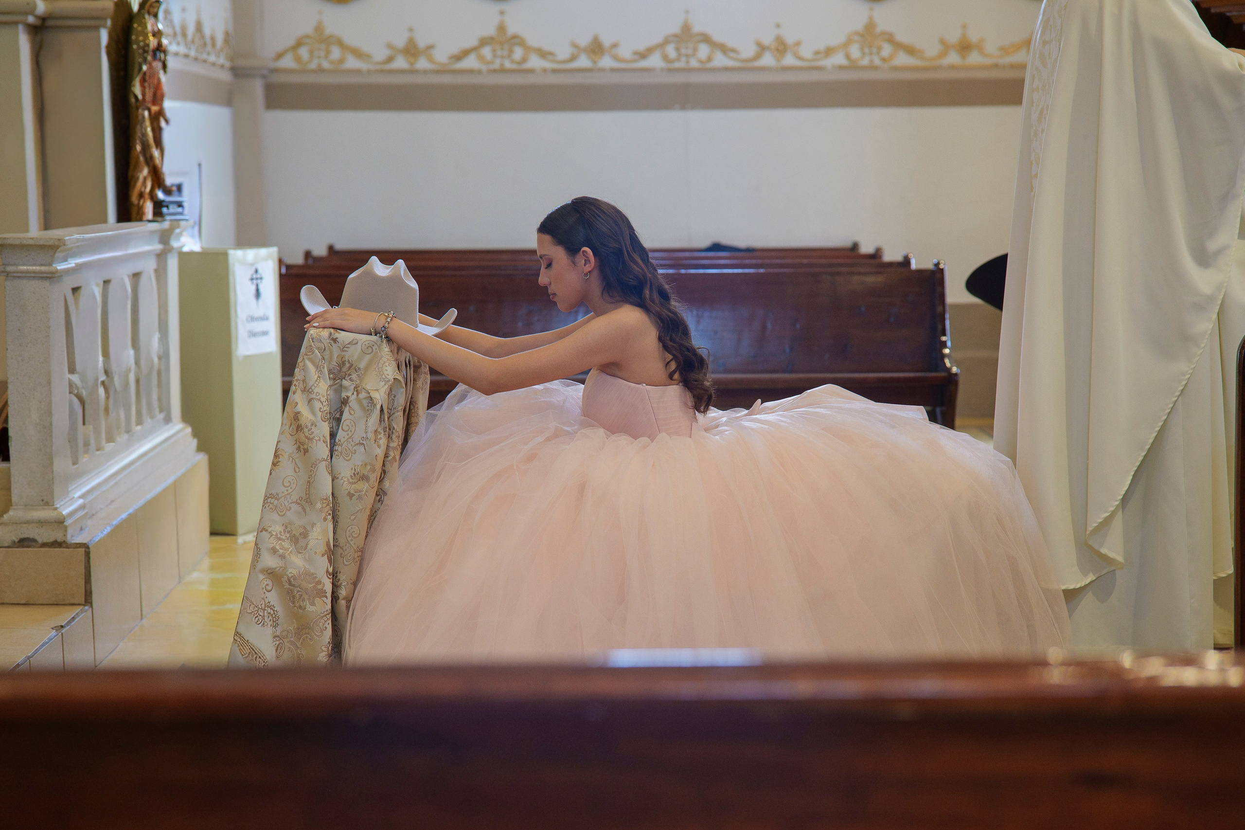 Renata XV — El comienzo de una nueva historia. Lg Fotografia