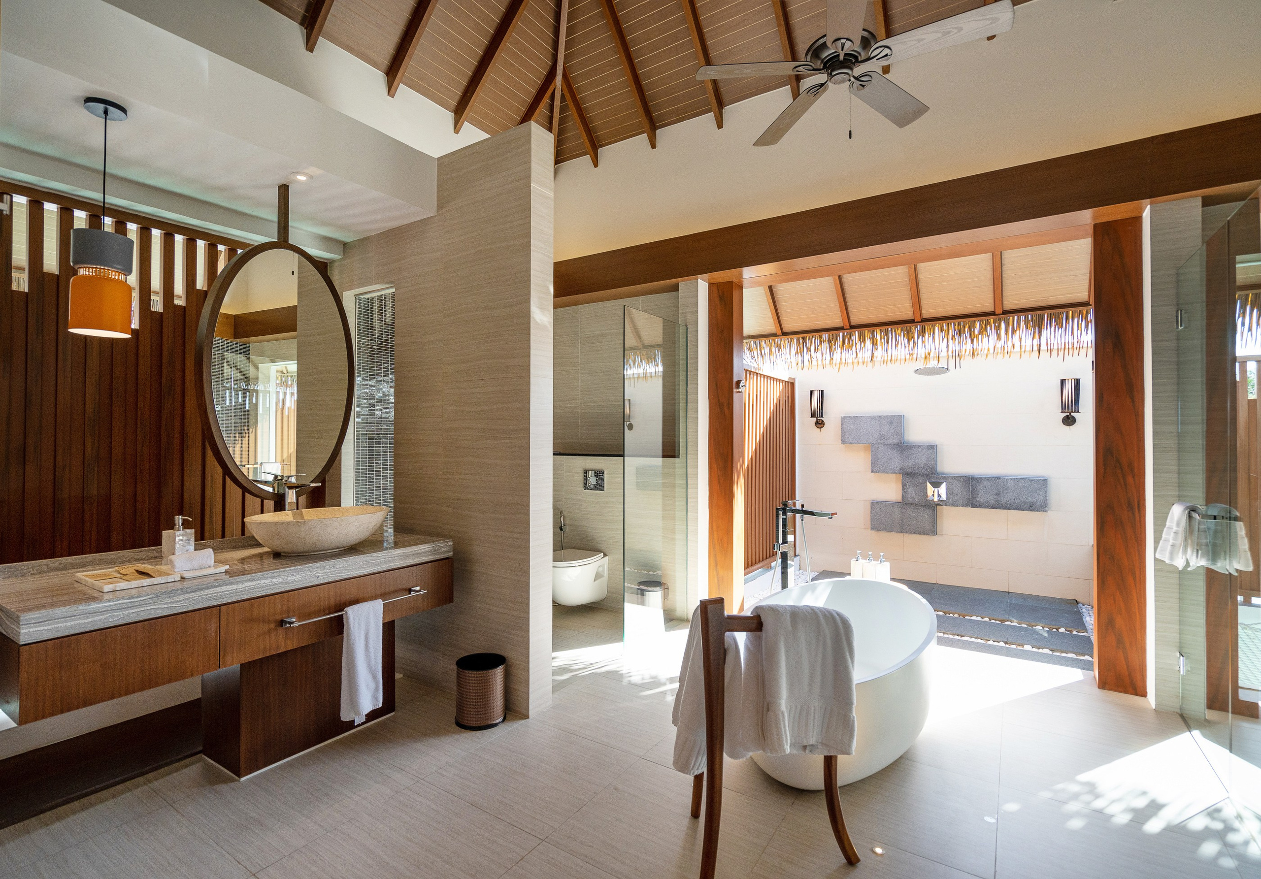 Pullman Maldives Maamutaa | Hospitality Lifestyle & Social Media Content