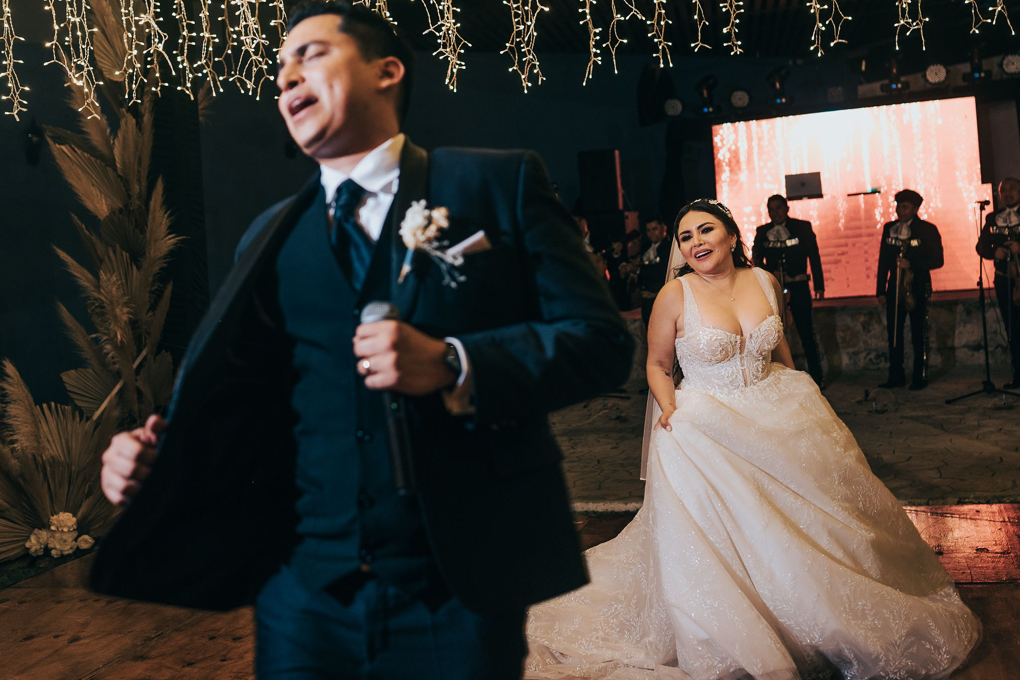 Montse & Jonathan. Fotógrafo de bodas, quince años, familias y fotografía infantil en Mérida Yucatán Alberto Rodriguez
