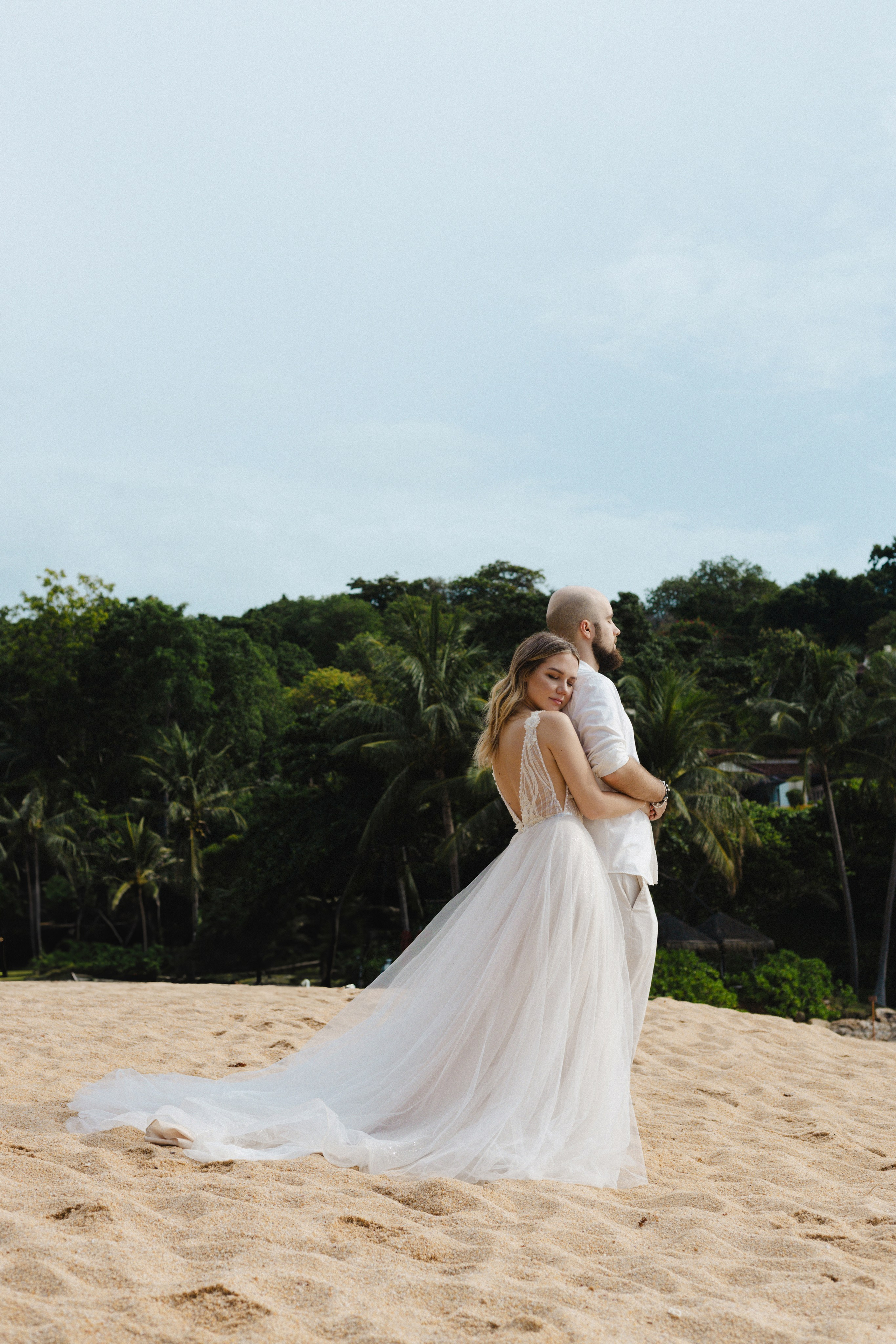 LOVE — STORY. Photographer on Koh Samui Elena
